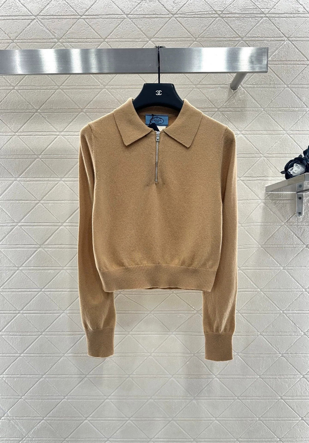 25fw Knitted long sleeved collar