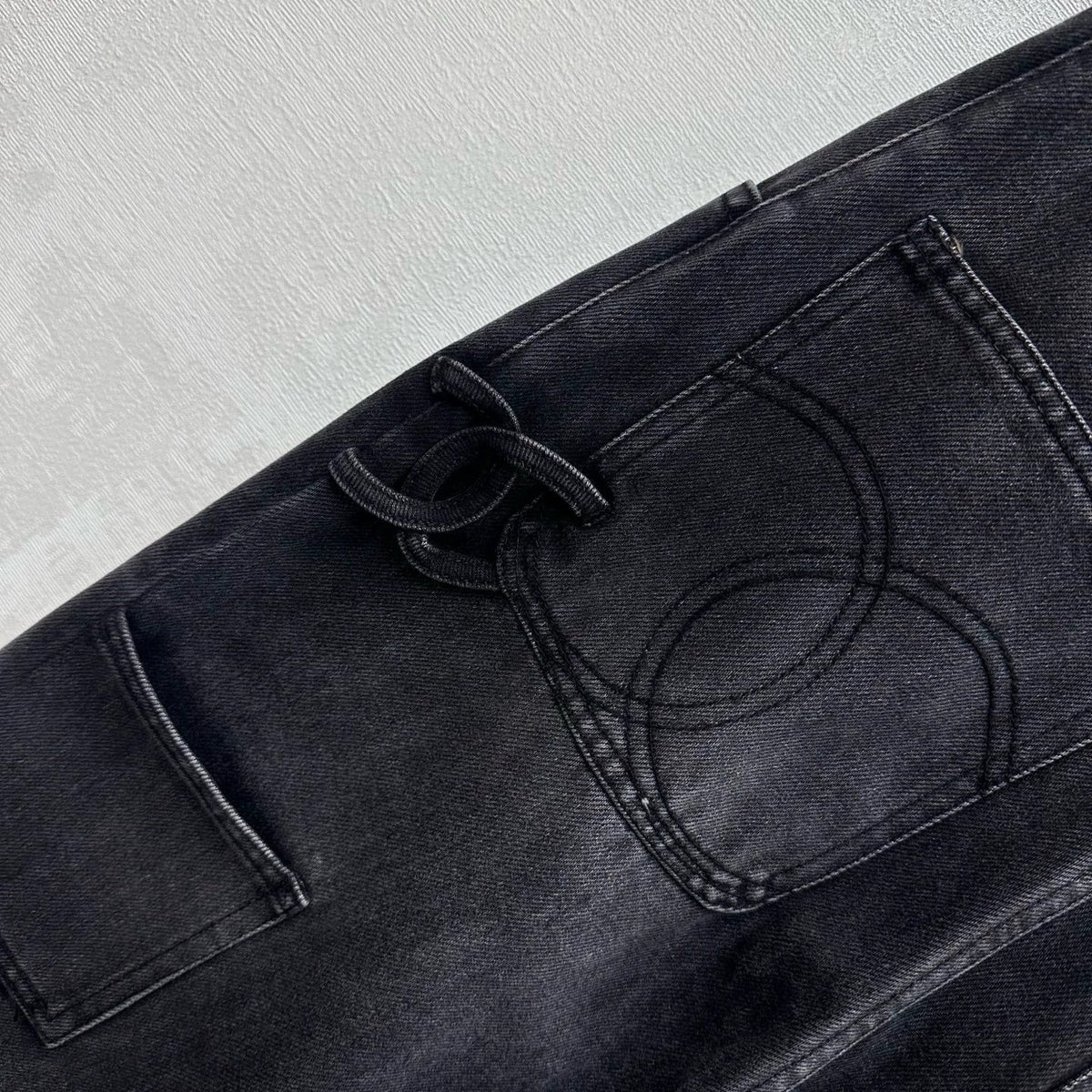 26 New Straight-Leg Denim Jeans