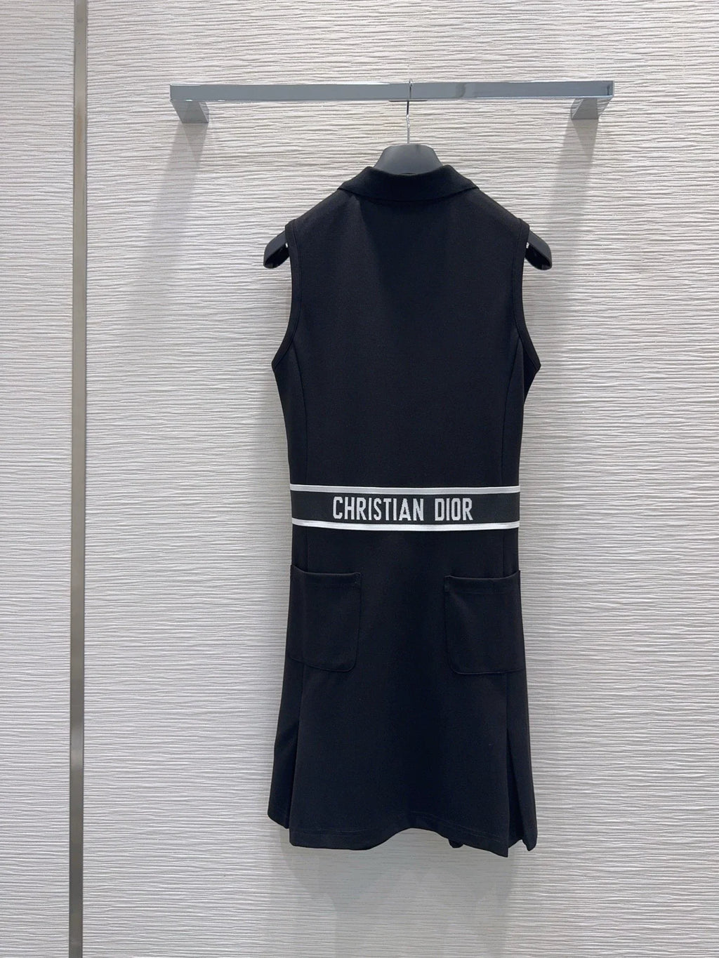 26FW New Sleeveless Dress