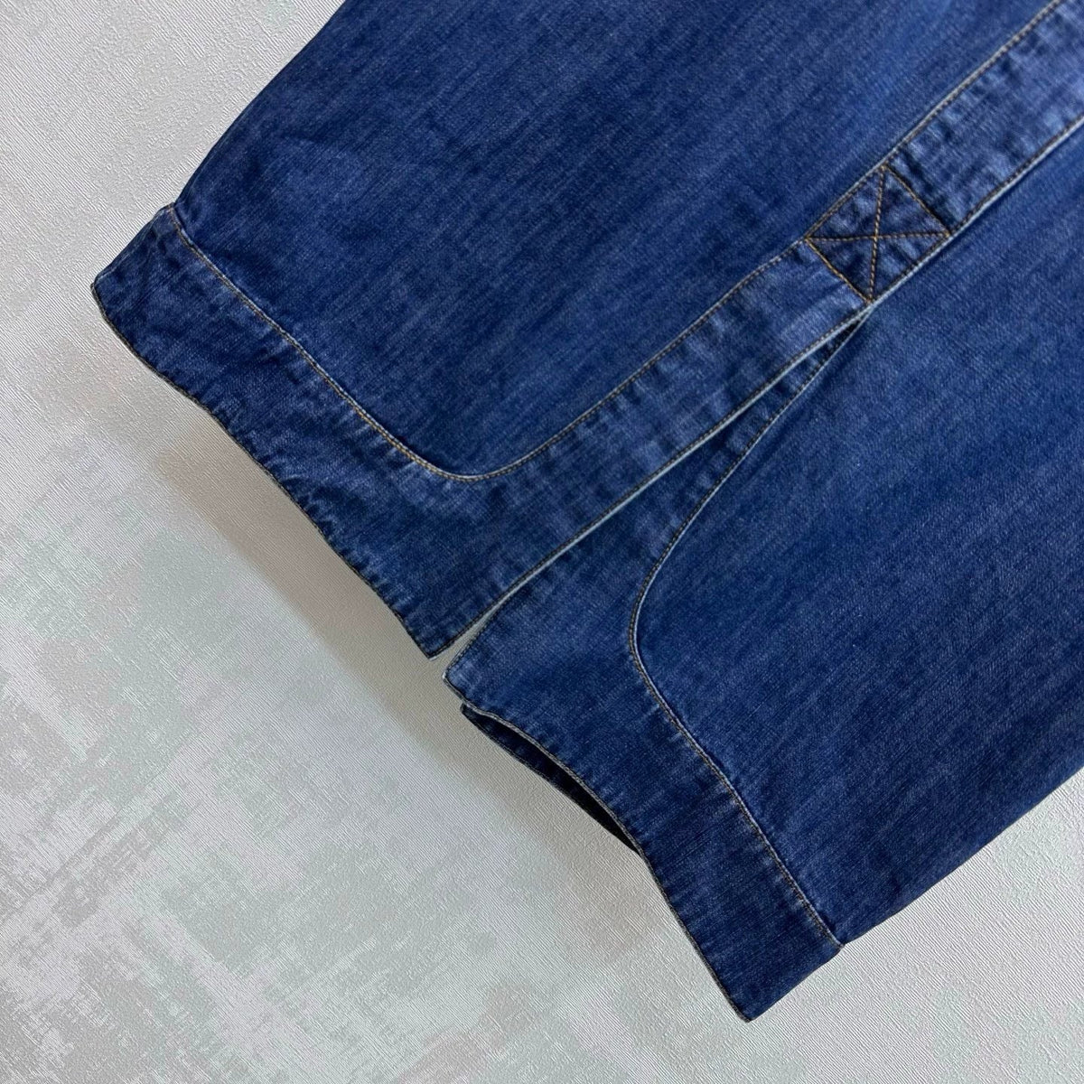 26New Arrival:Paneled Denim Midi Skirt with Slit