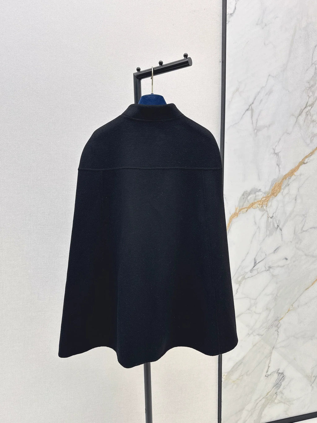 25fw Cashmere cloak jacket