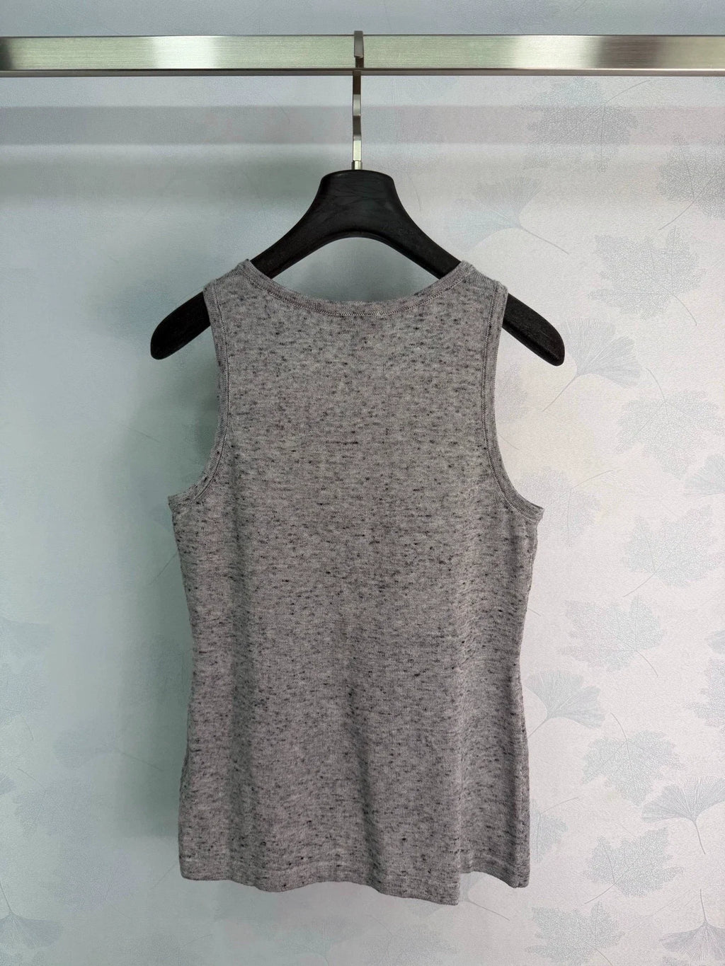 26 Early Autumn New Grey Knit Vest