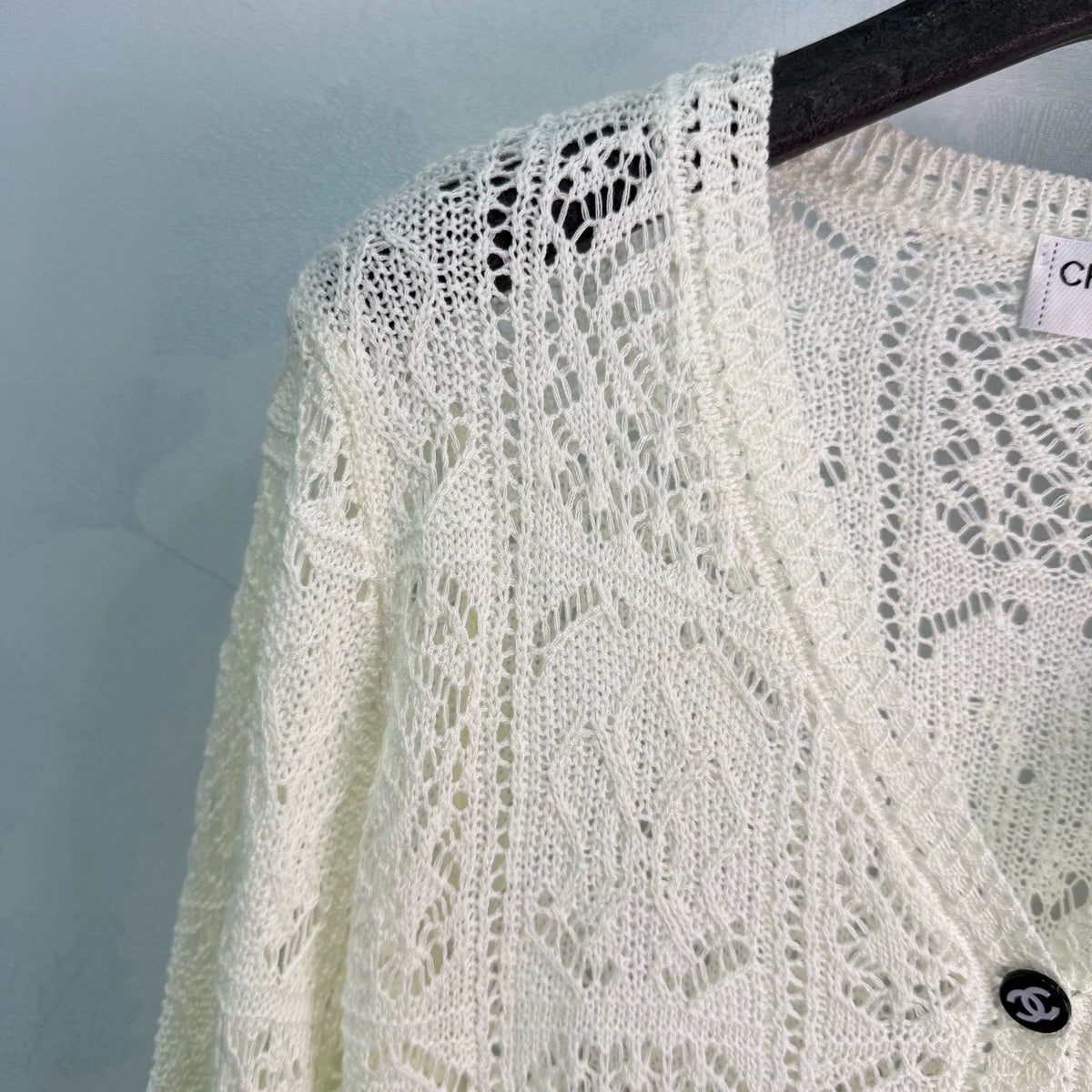26 Early Autumn New V-neck Knitted Long Sleeve Cardigan