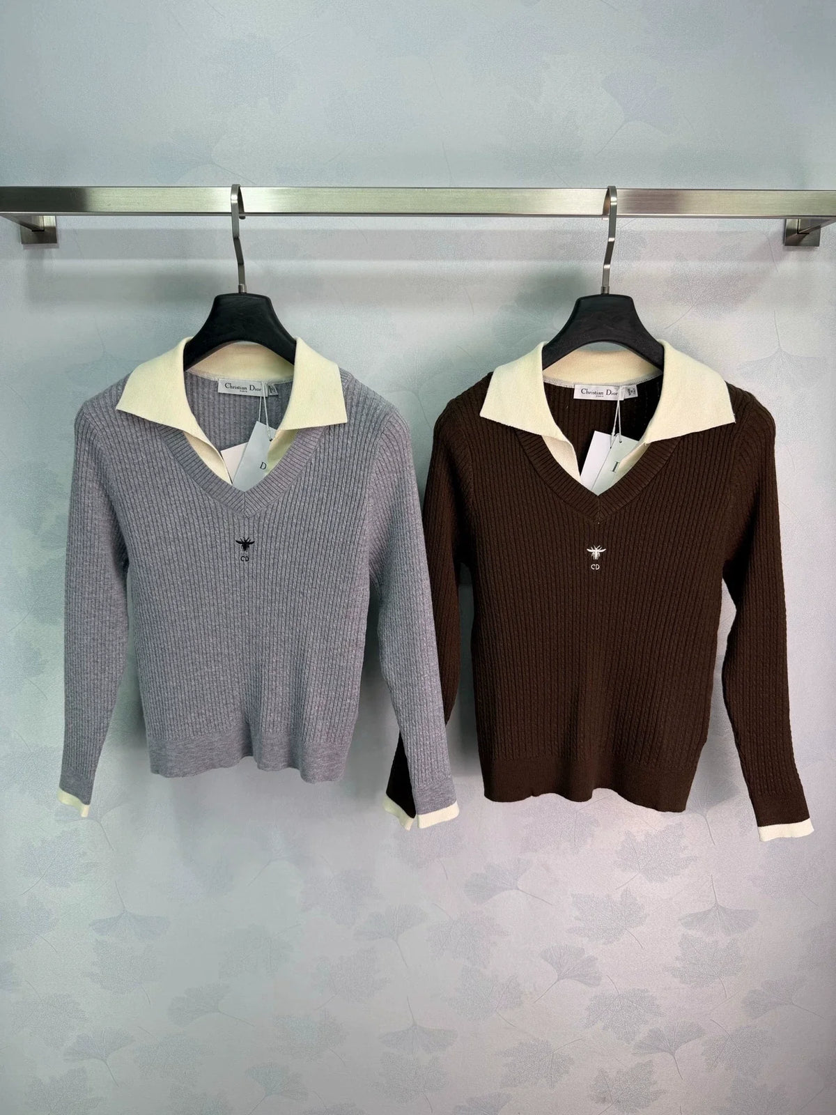 26 Early Autumn New V-Neck Long-Sleeve Knit Sweater