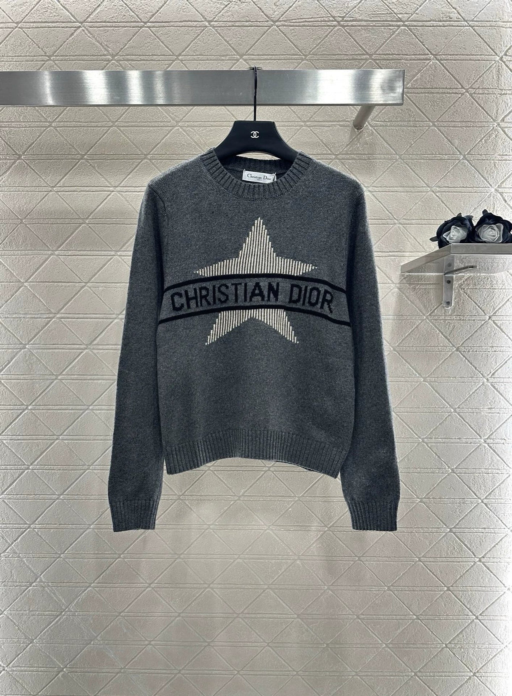 D 25 Crochet letter knitted sweater