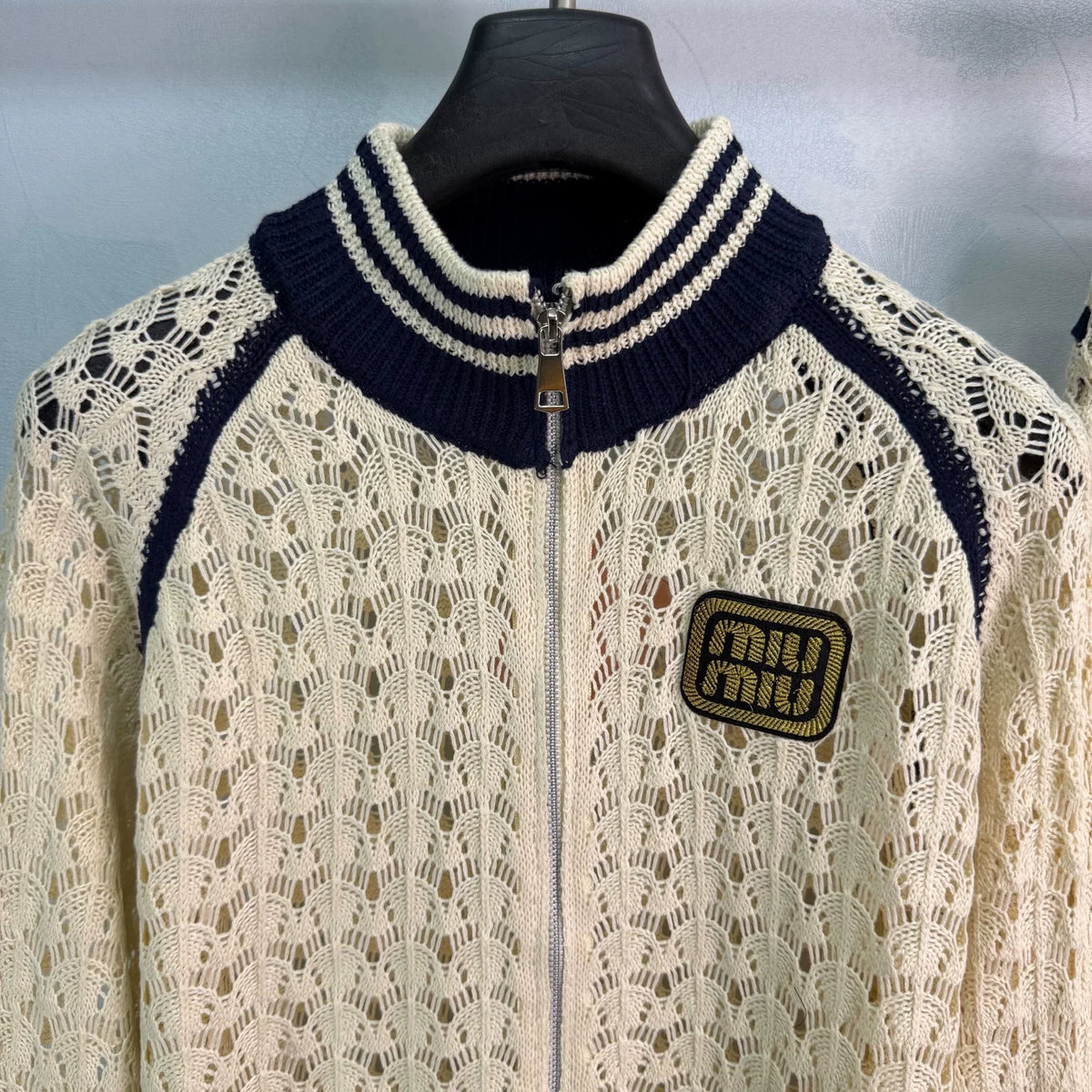 26 New Hollow-Knit Set