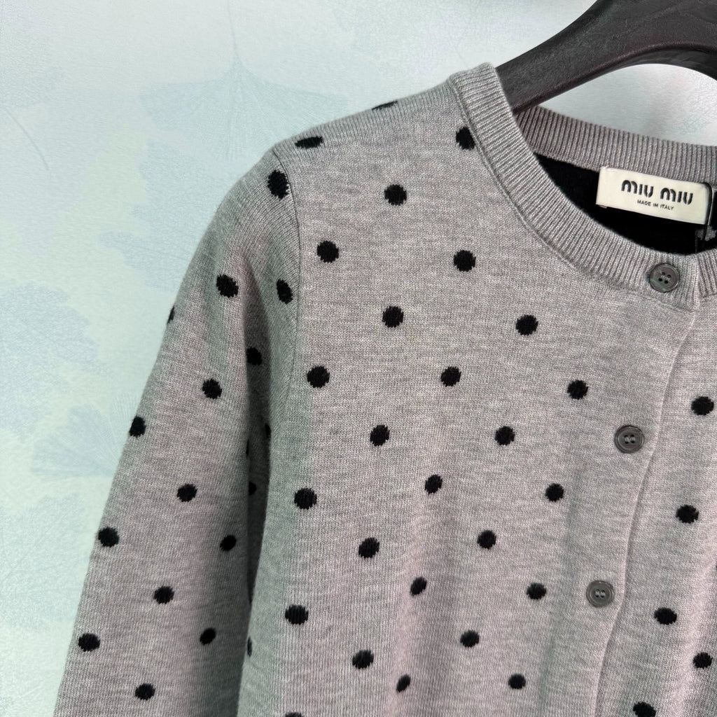 26 Early Fall New Polka Dot Knit Long-Sleeve Cardigan and Mini Skirt Set