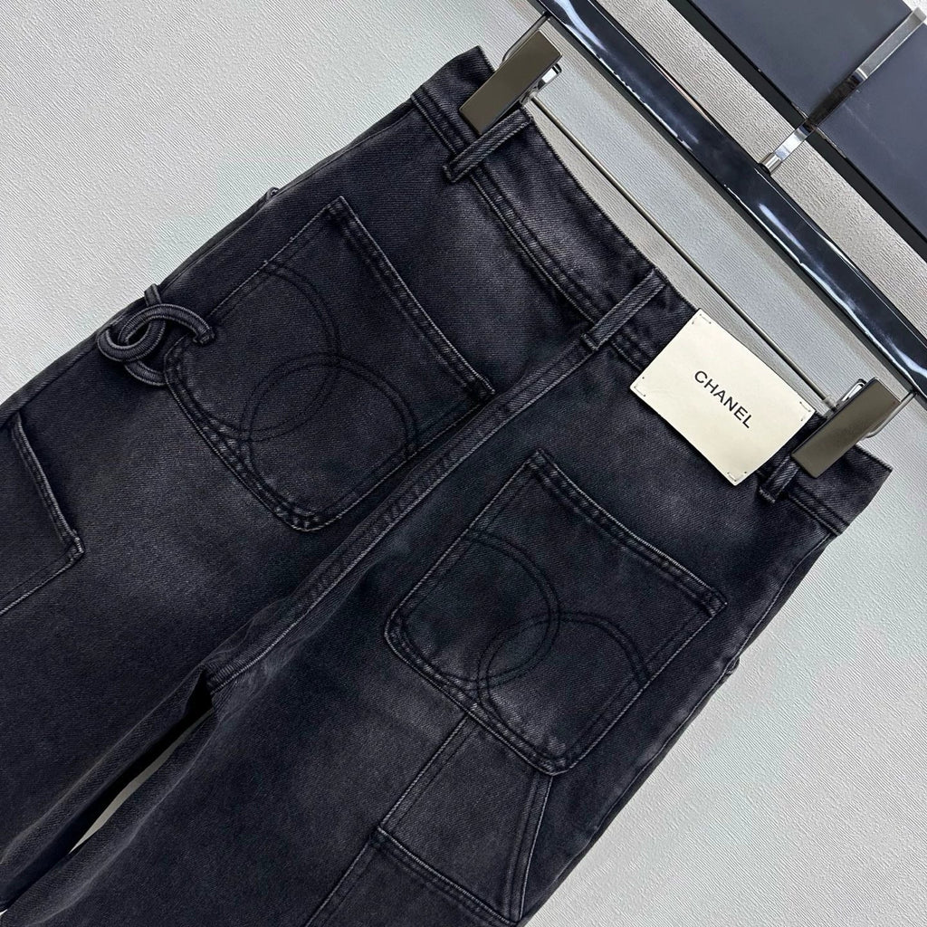 26 New Straight-Leg Denim Mid-Length Pants