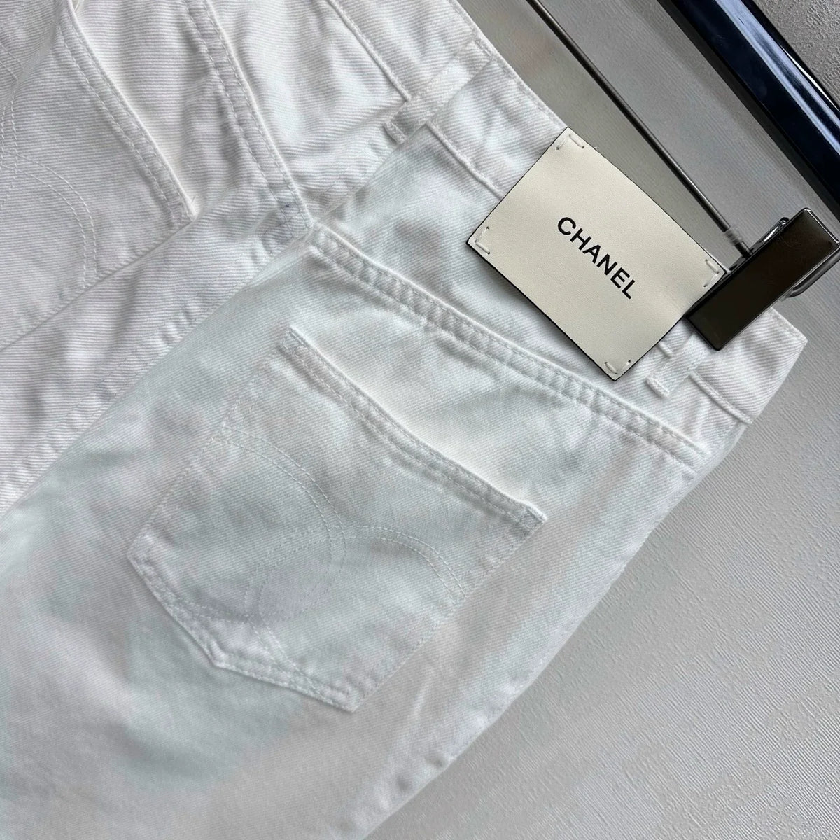 26 New Wide-Leg Denim Pants