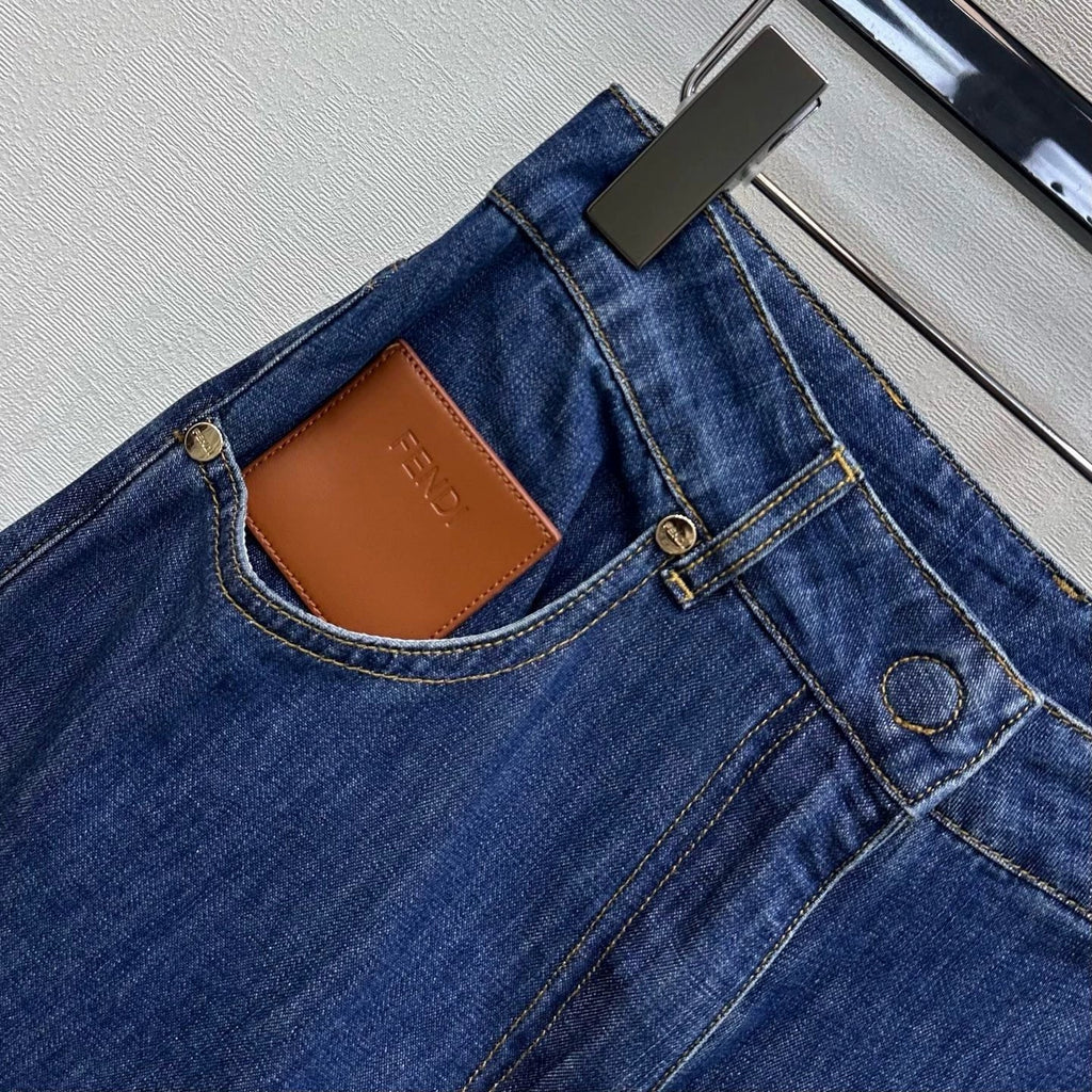 26New ArrivalPaneled Straight-Leg Denim Trousers