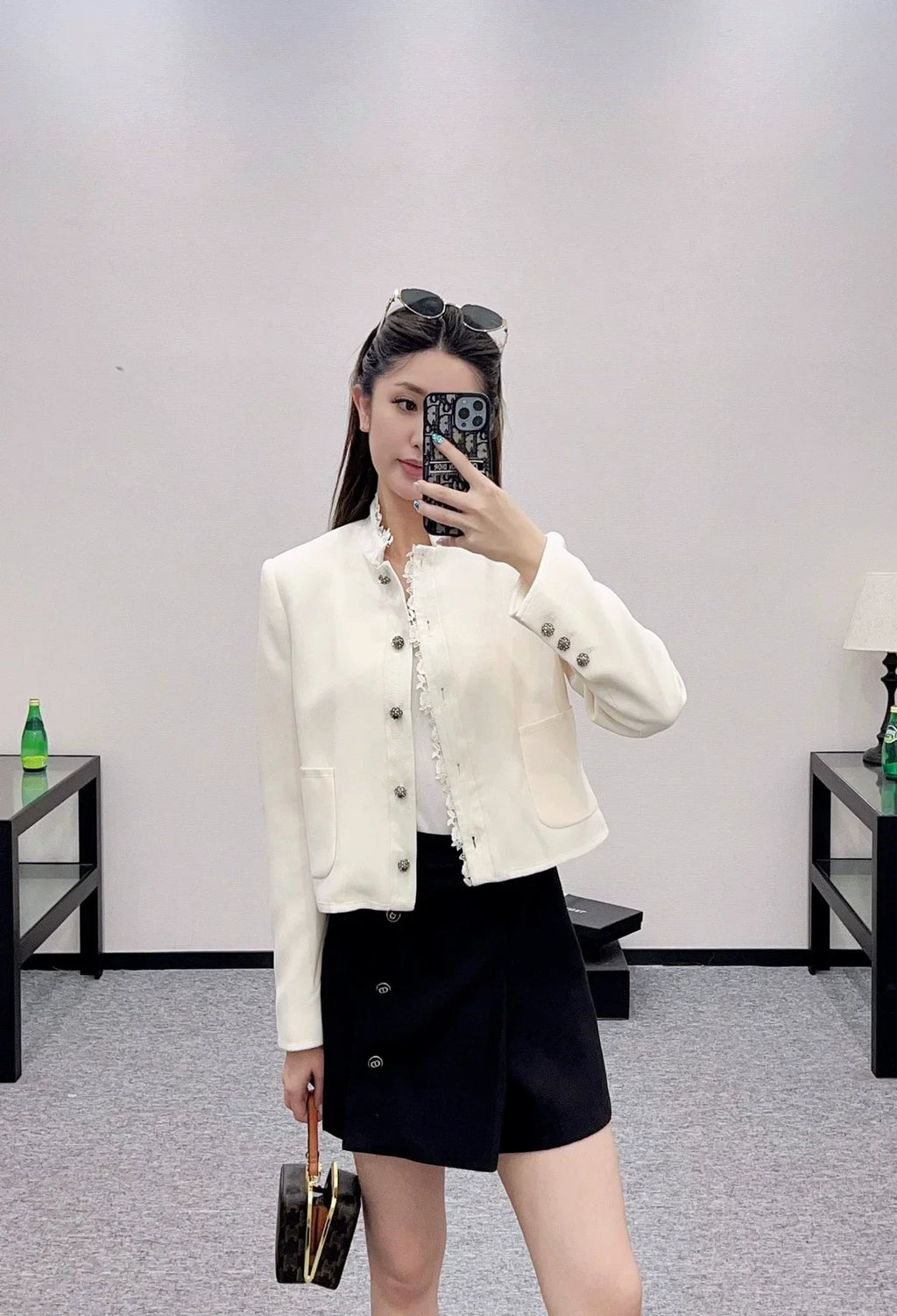 25fw Stand-up collar, water-soluble lace blazer.