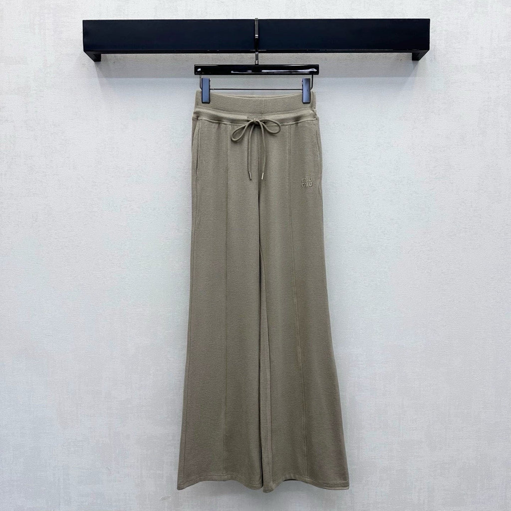 26 New Embroidered Pants