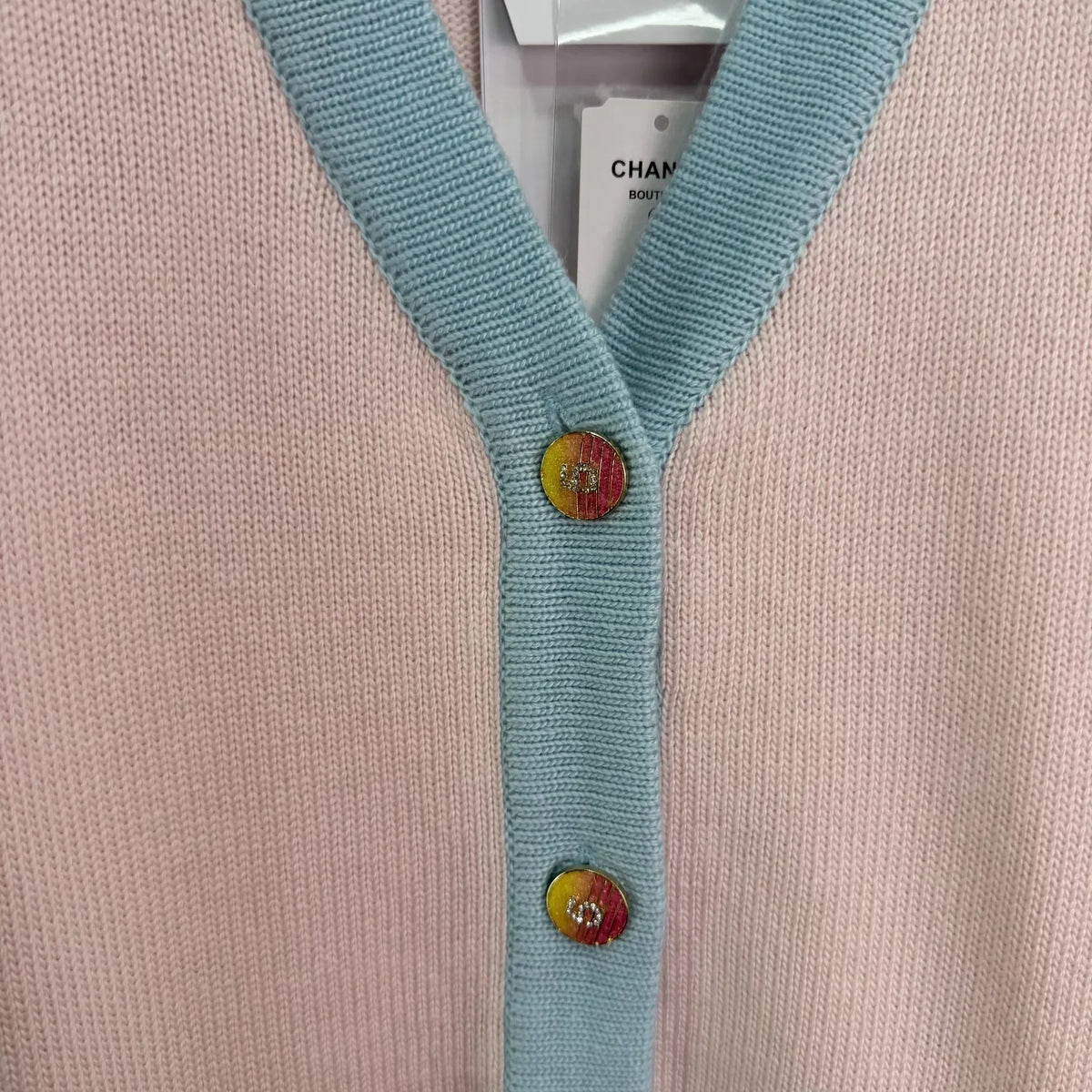 Color-blocked V-neck Cardigan