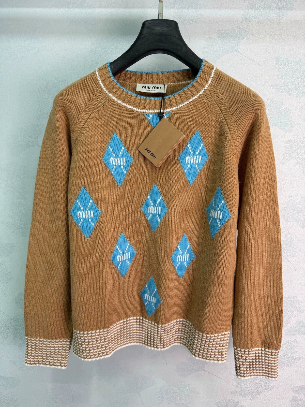 26 New Season Diamond-Pattern & Stripe Knit Sweater