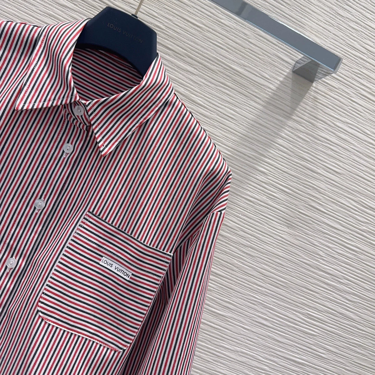 26 New Striped Shirt