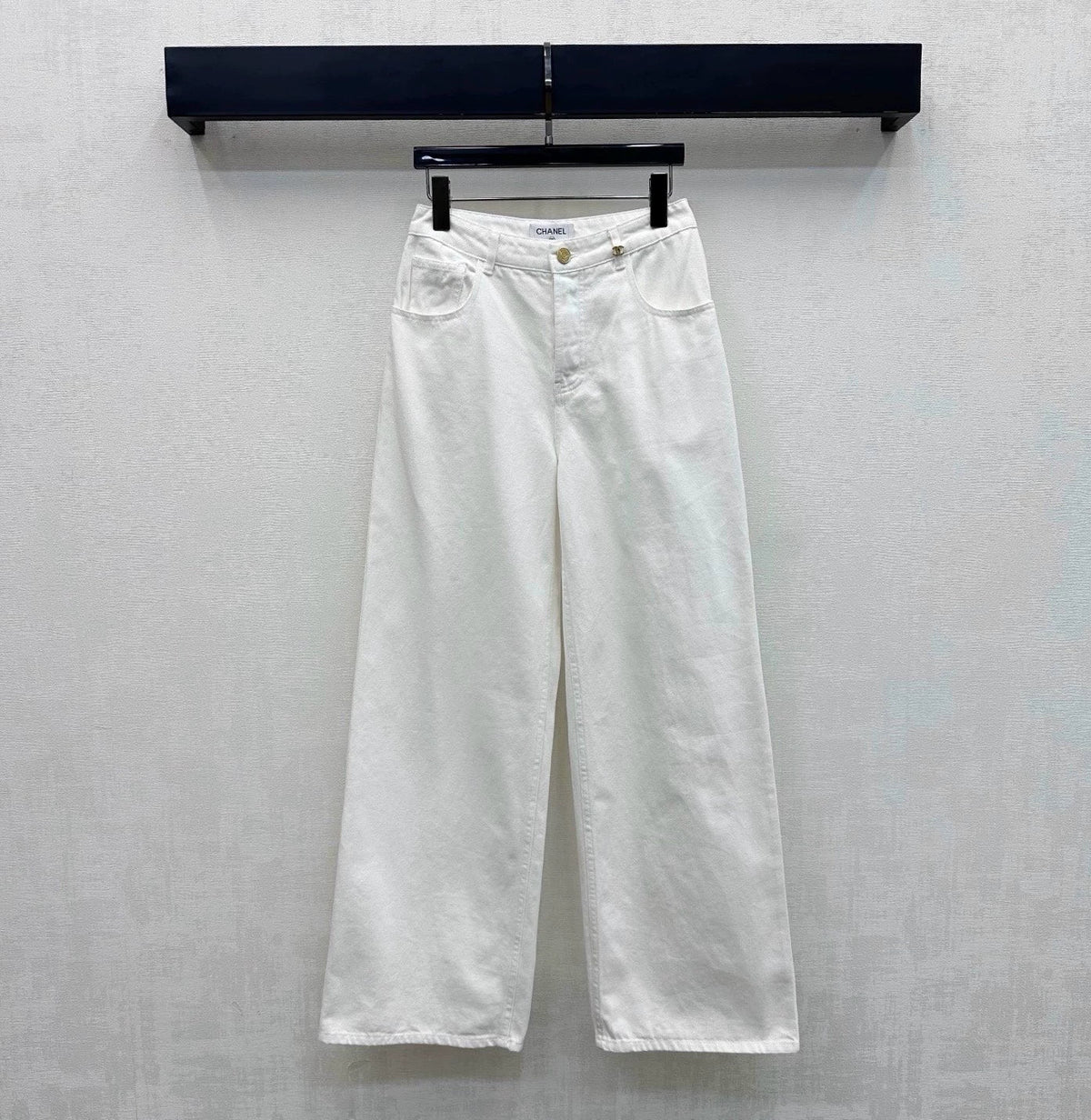 26 New Wide-Leg Denim Pants