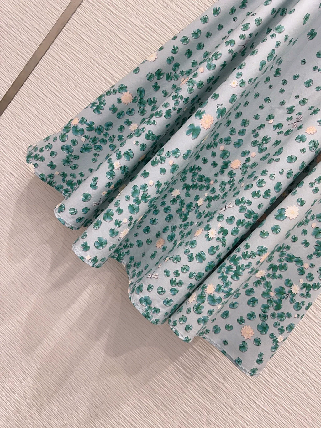 26 New Skirt