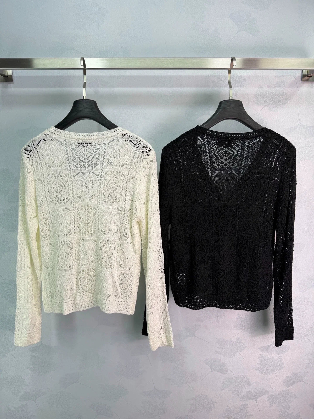 26 Early Autumn New V-neck Knitted Long Sleeve Cardigan