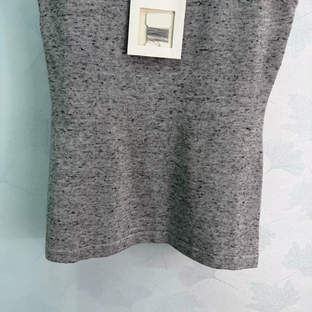 26 Early Autumn New Grey Knit Vest