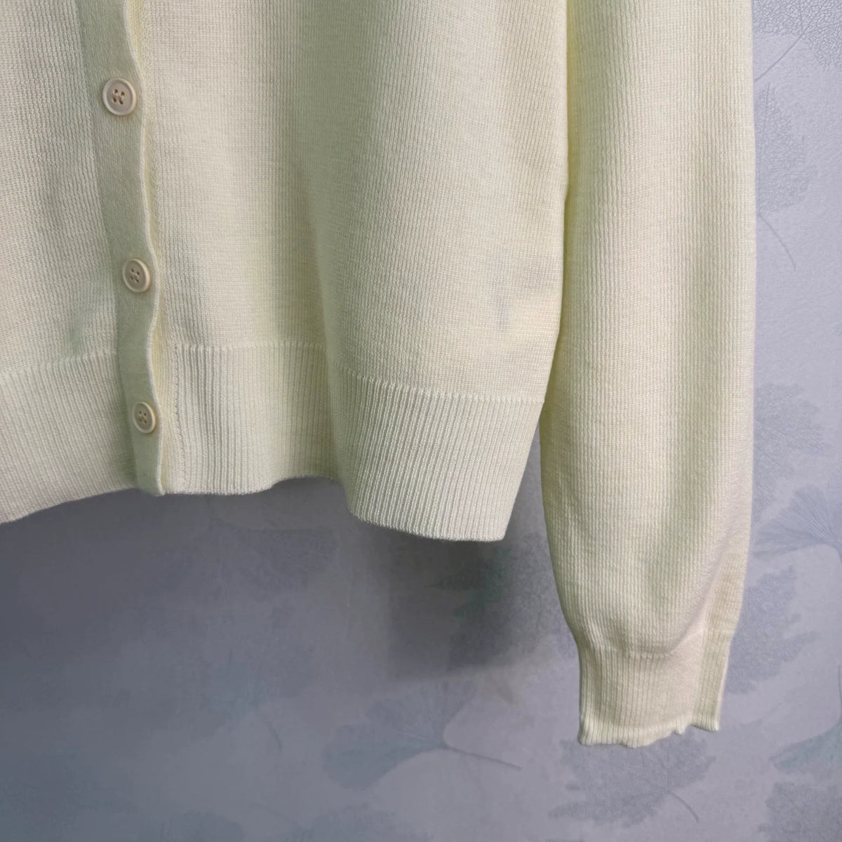 26 Early Autumn New Knit Cardigan
