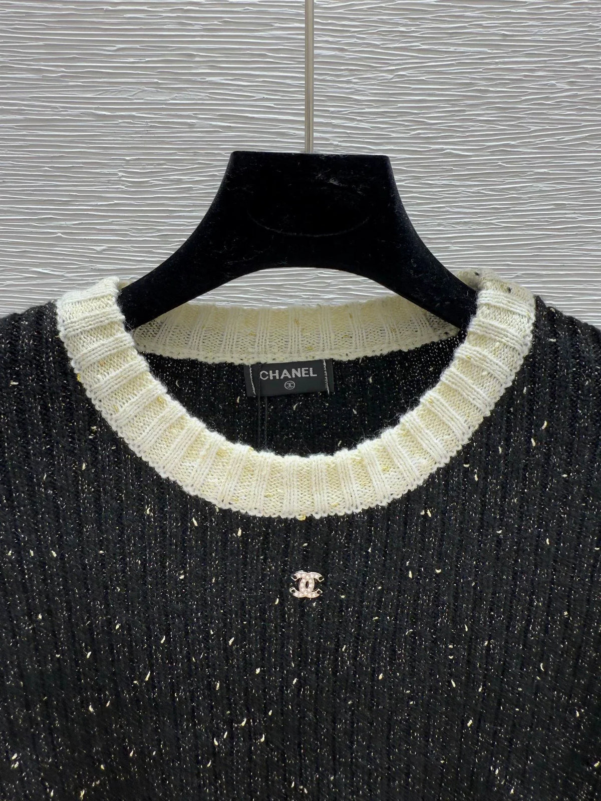 25fw Knitted long-sleeved sweater