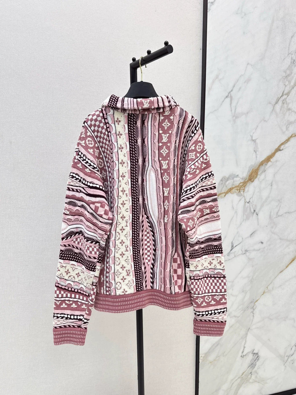 25fw Flower jacquard sweater