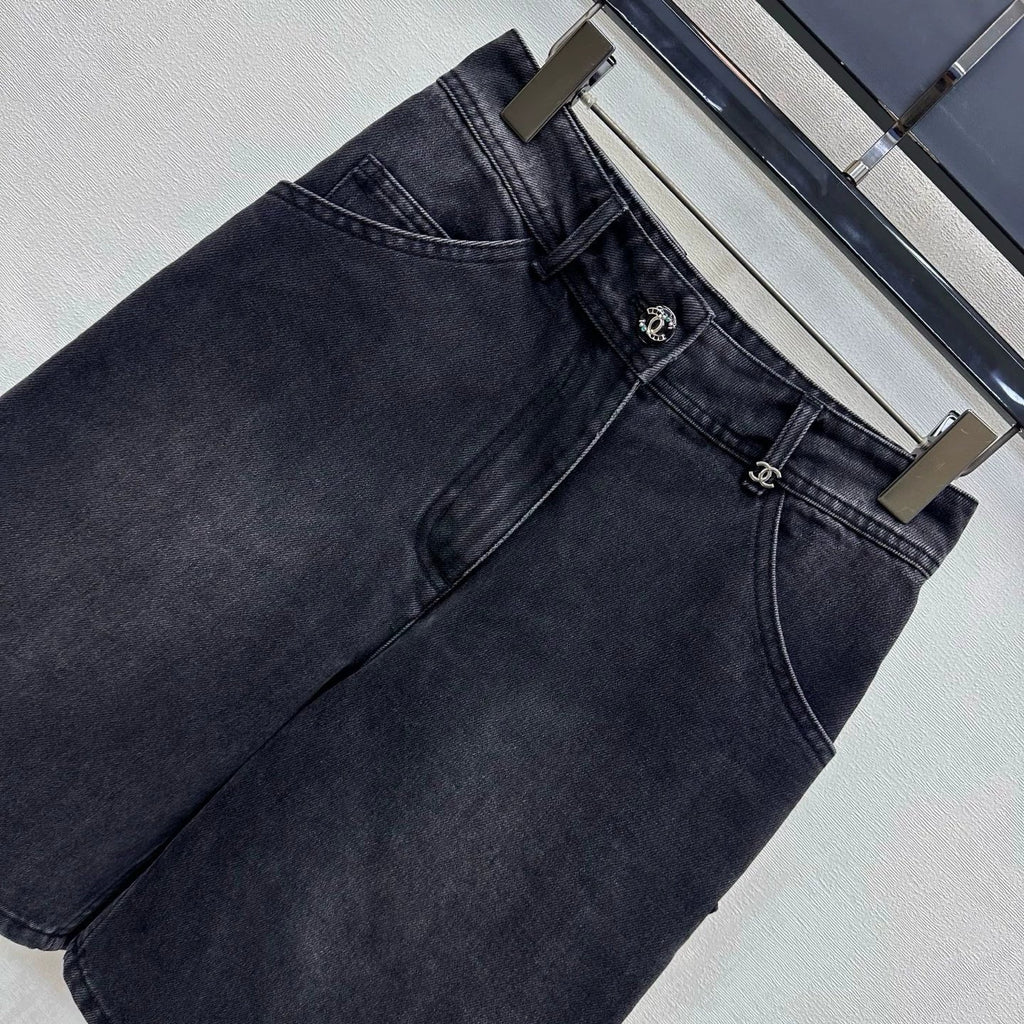 26 New Straight-Leg Denim Mid-Length Pants