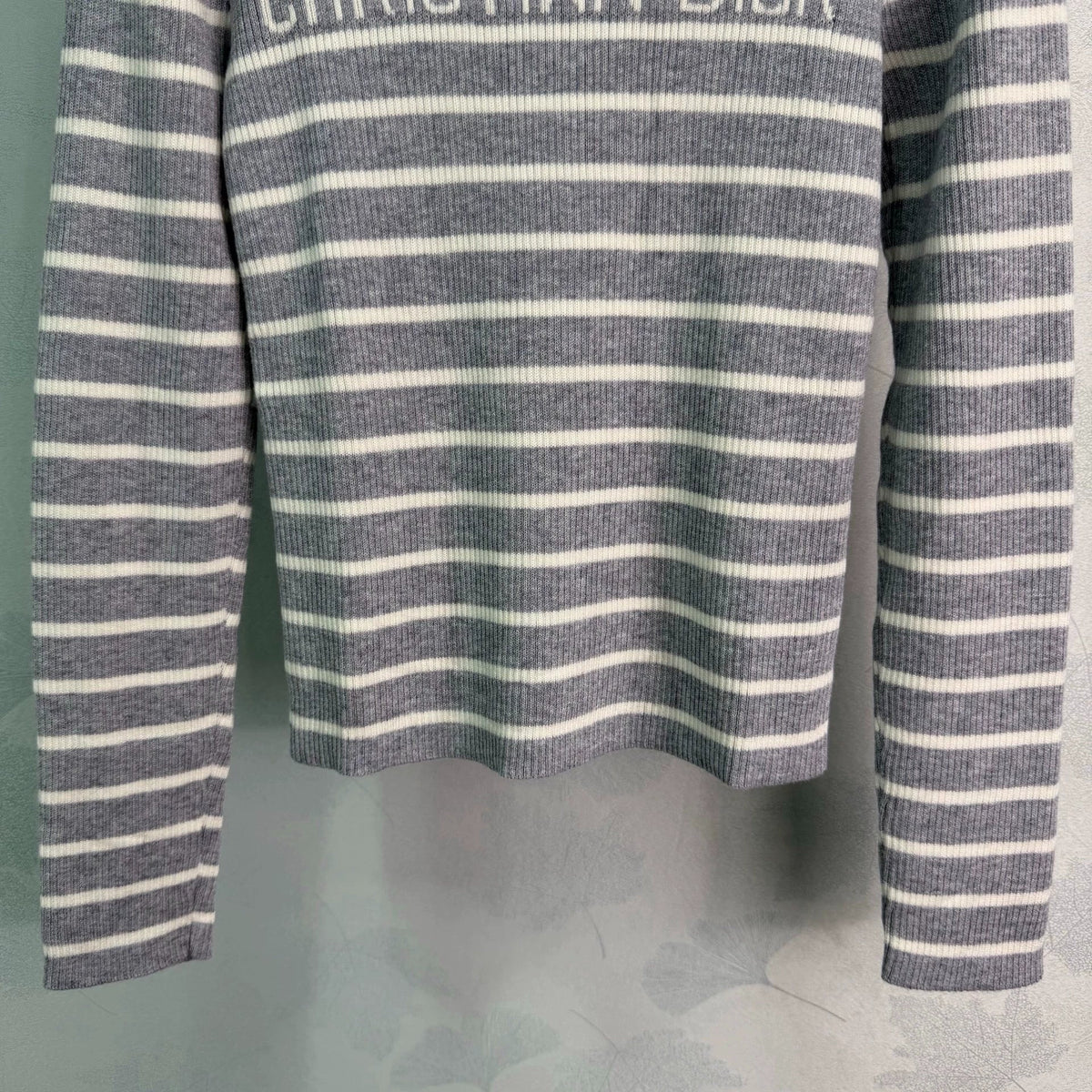 26 Early Autumn New Striped Knit Long Sleeve