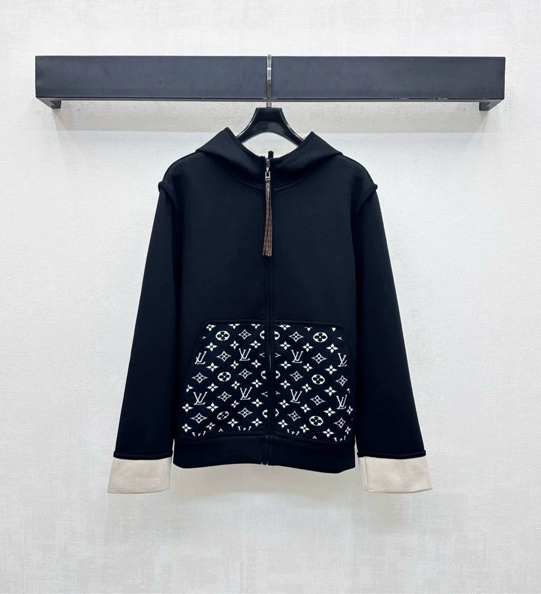 26New Season Hooded Jacquard Jacket & Trousers Set