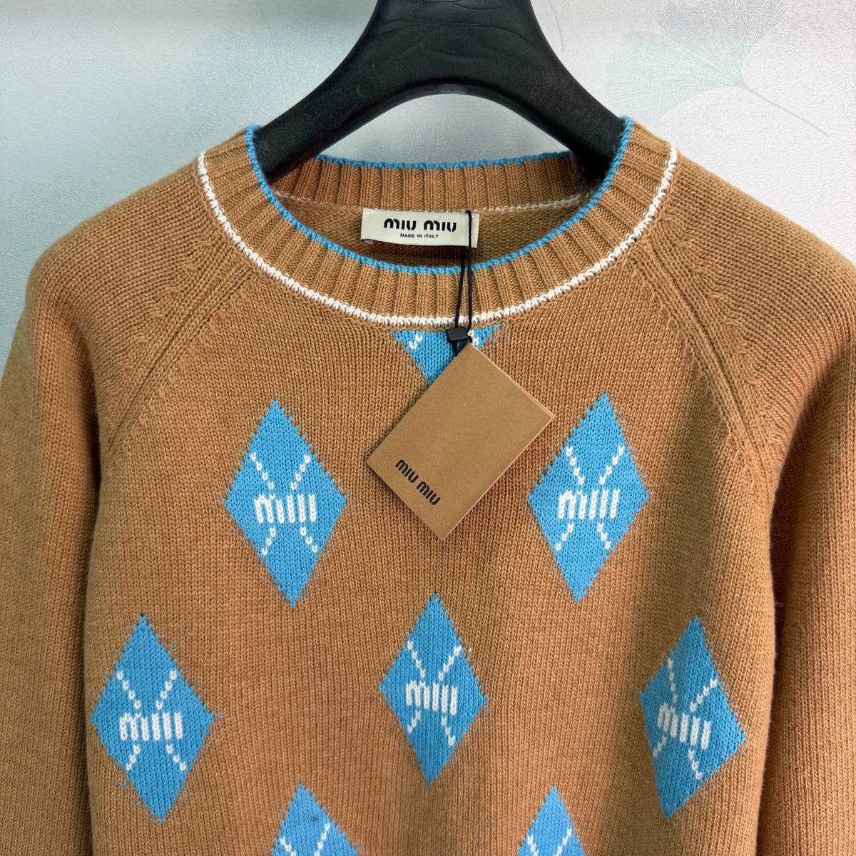 26 New Season Diamond-Pattern & Stripe Knit Sweater