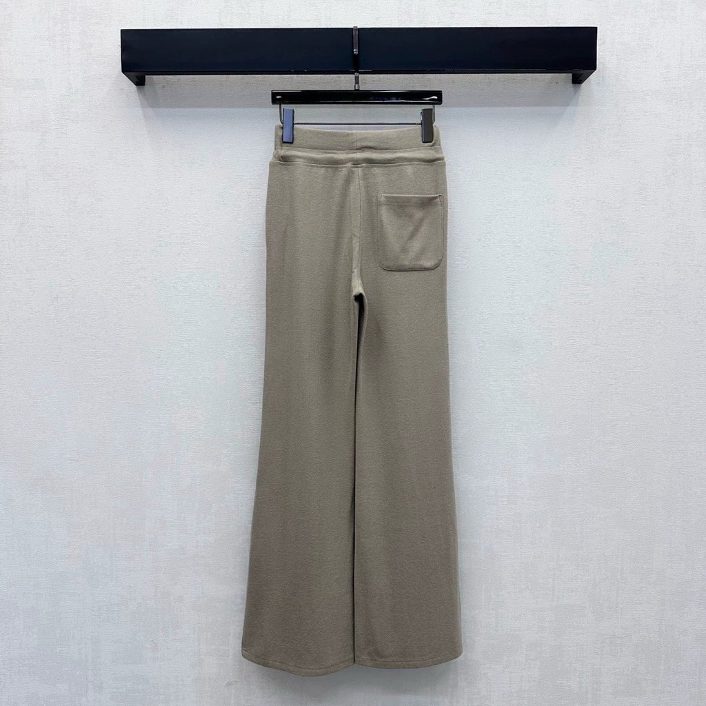 26 New Embroidered Pants