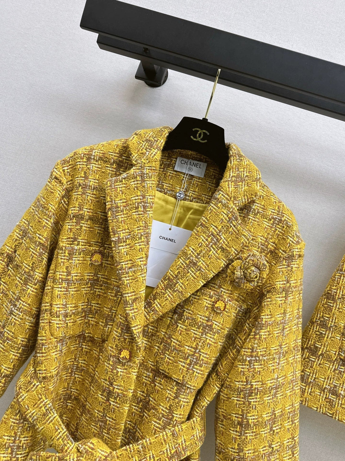 25fw Camellia decoration woven jacket