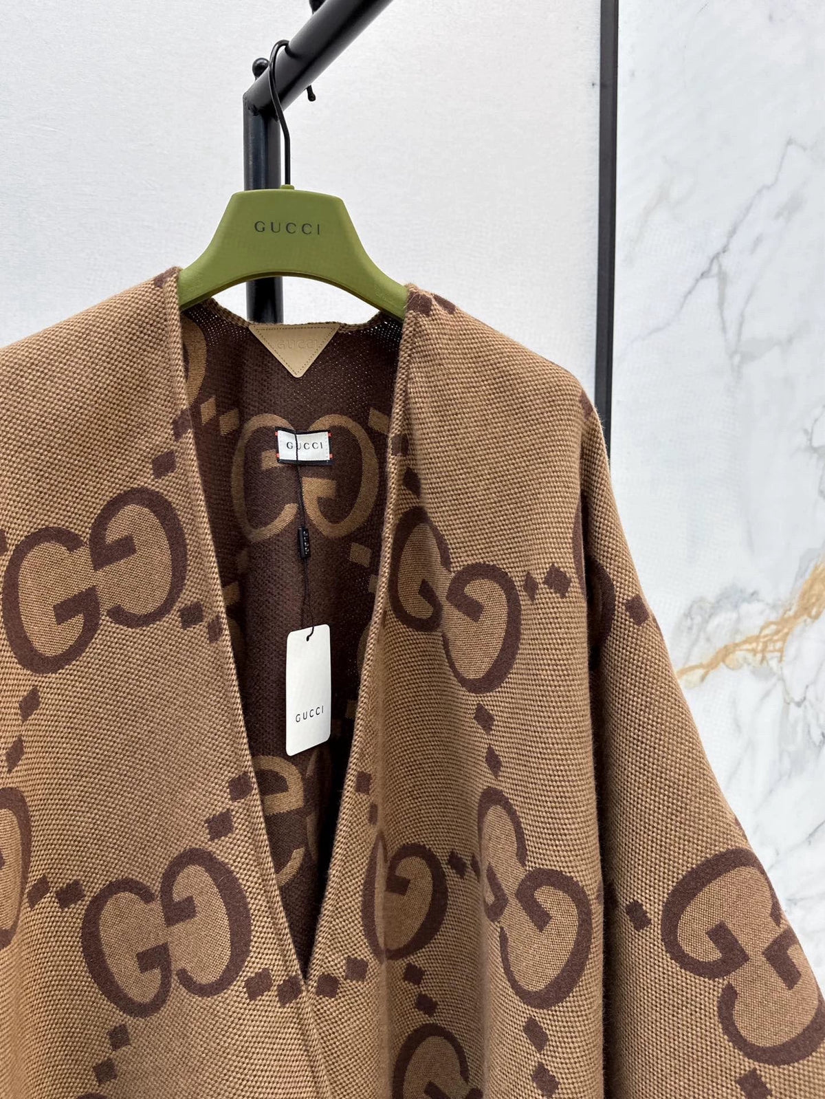 25fw Double sided wearable cape shawl jacket