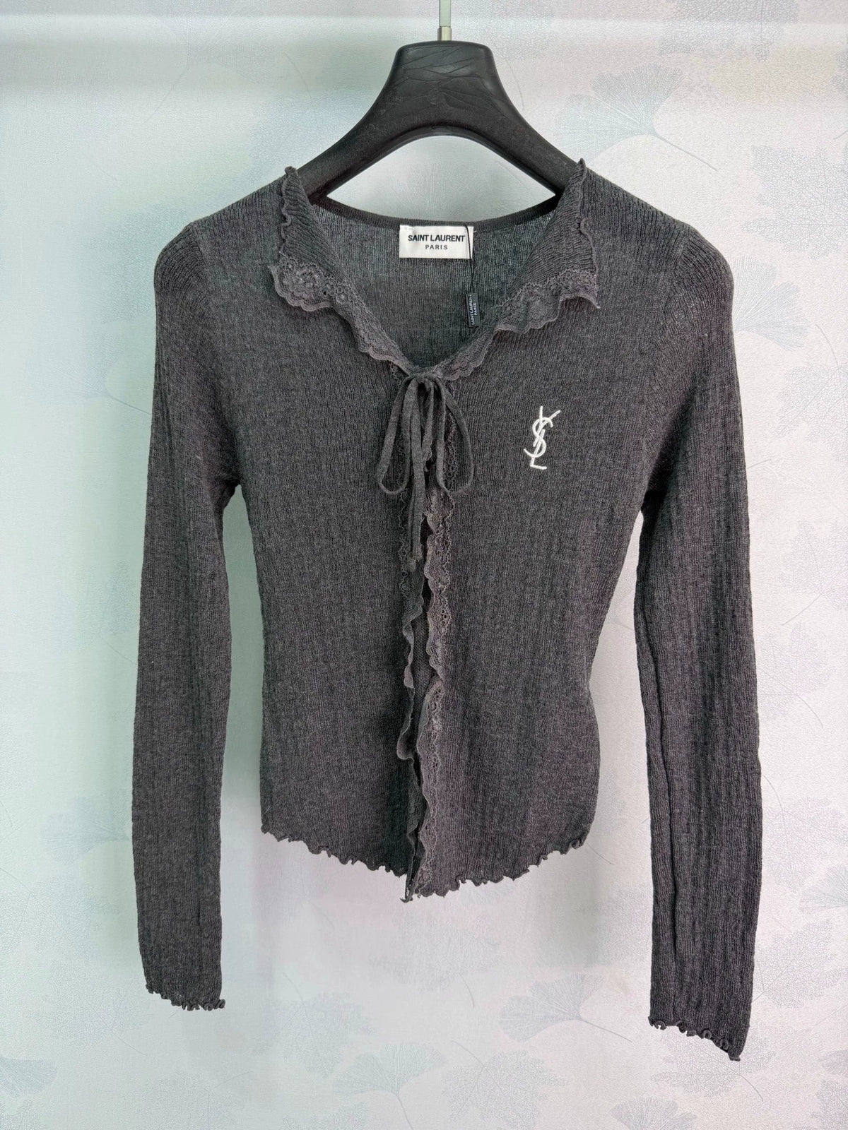 Yves Saint Laurent/26 Early Autumn New V-Neck Long-Sleeve Knit
