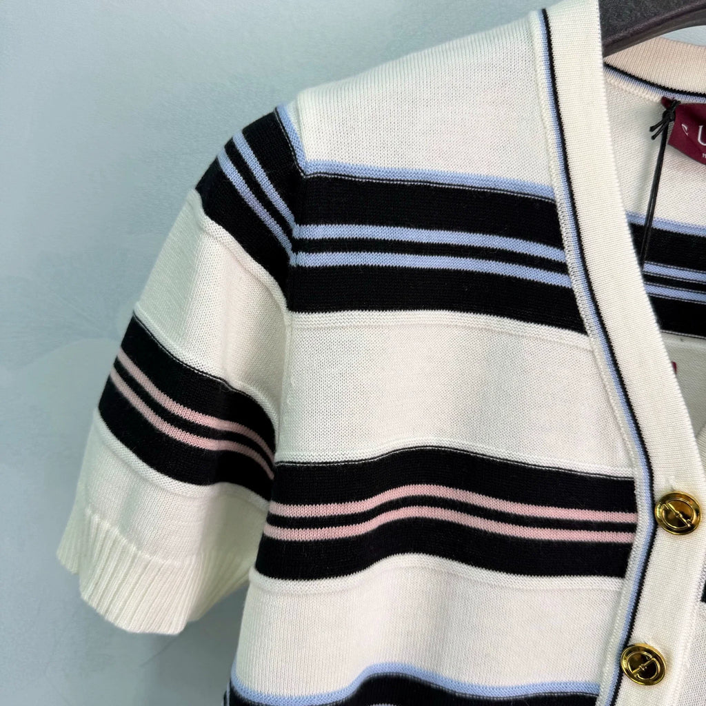 26 Knit Cardigan