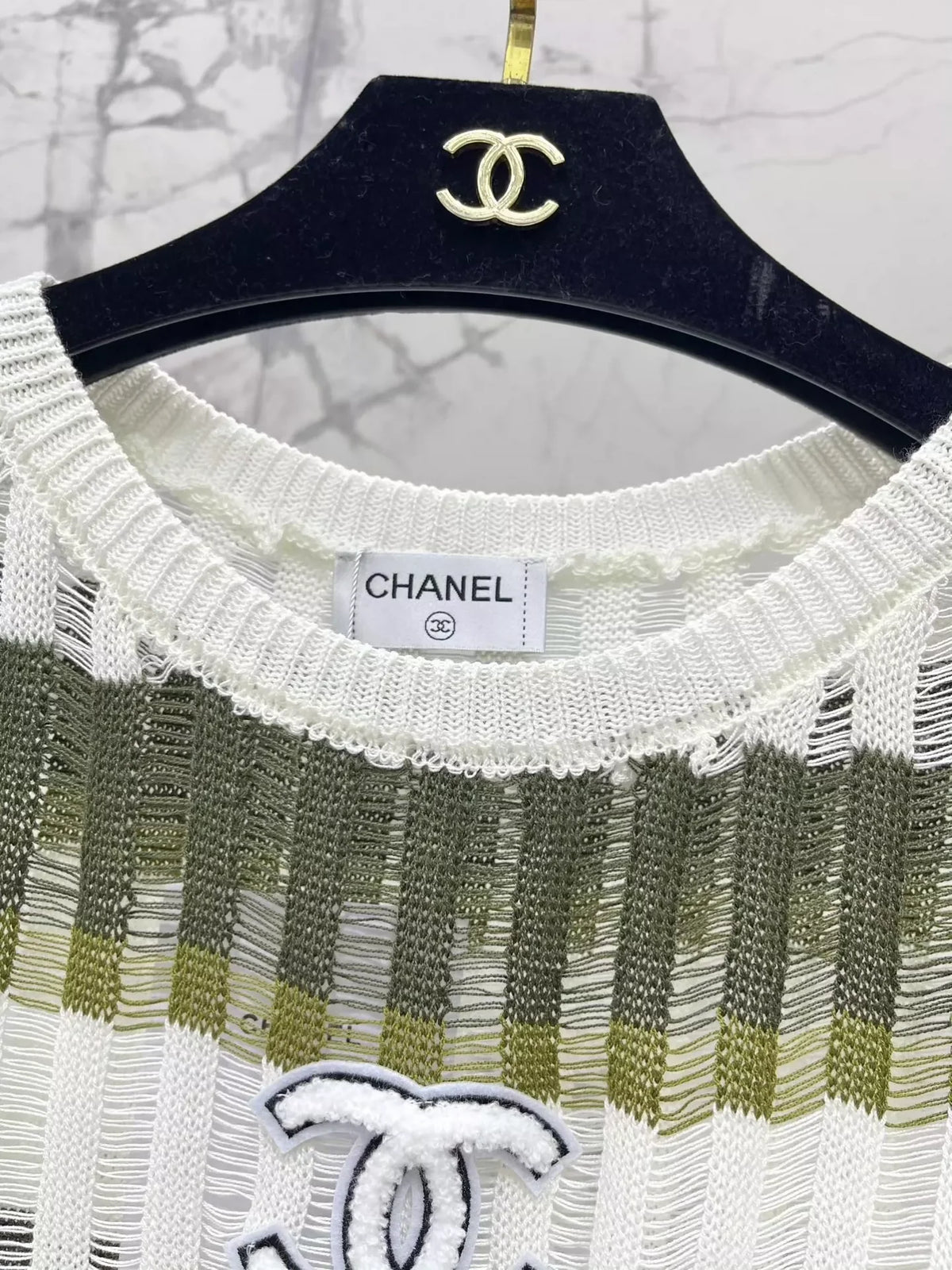 25fw Striped knitted sweater