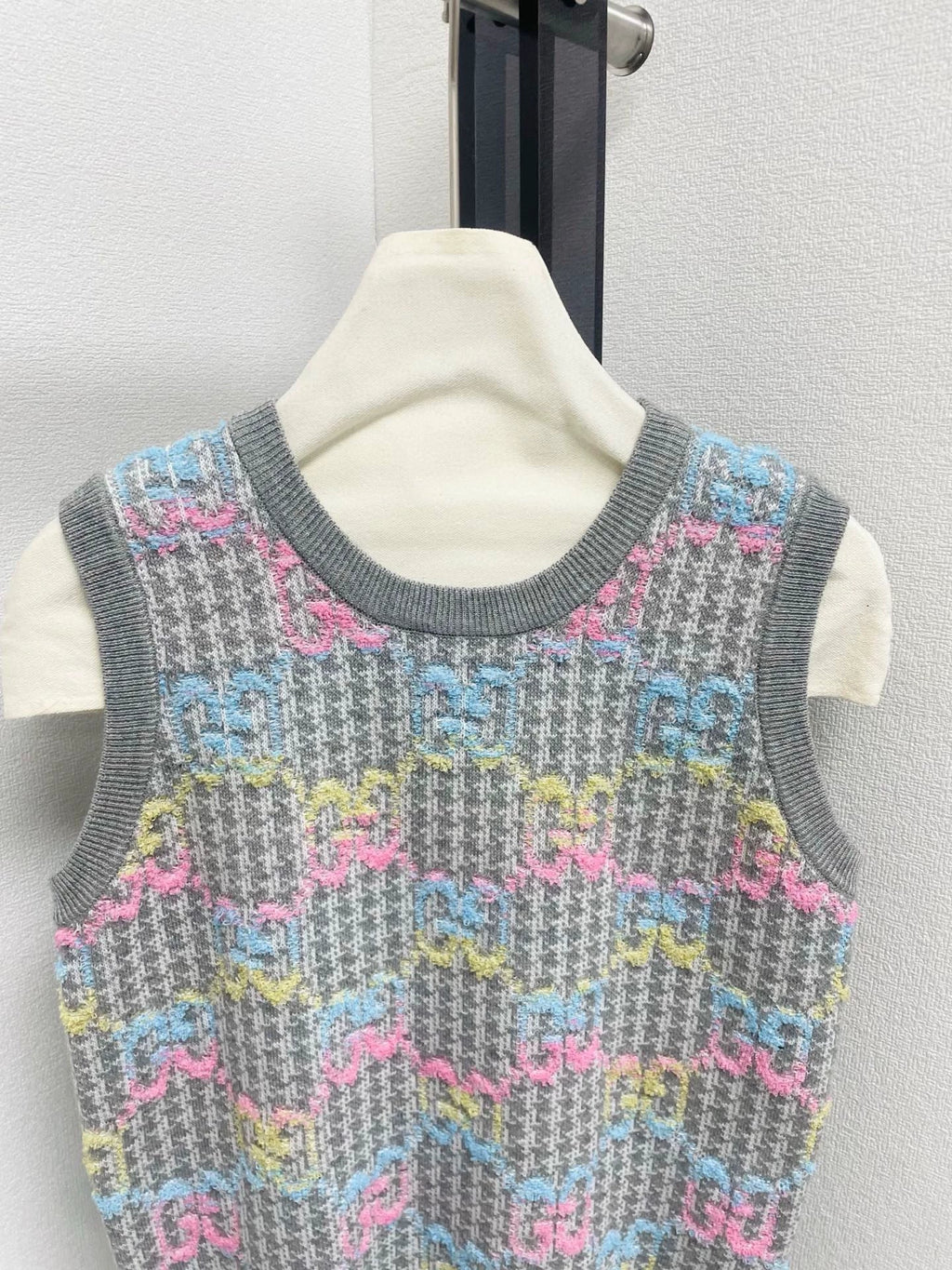 25fw Jacquard vest