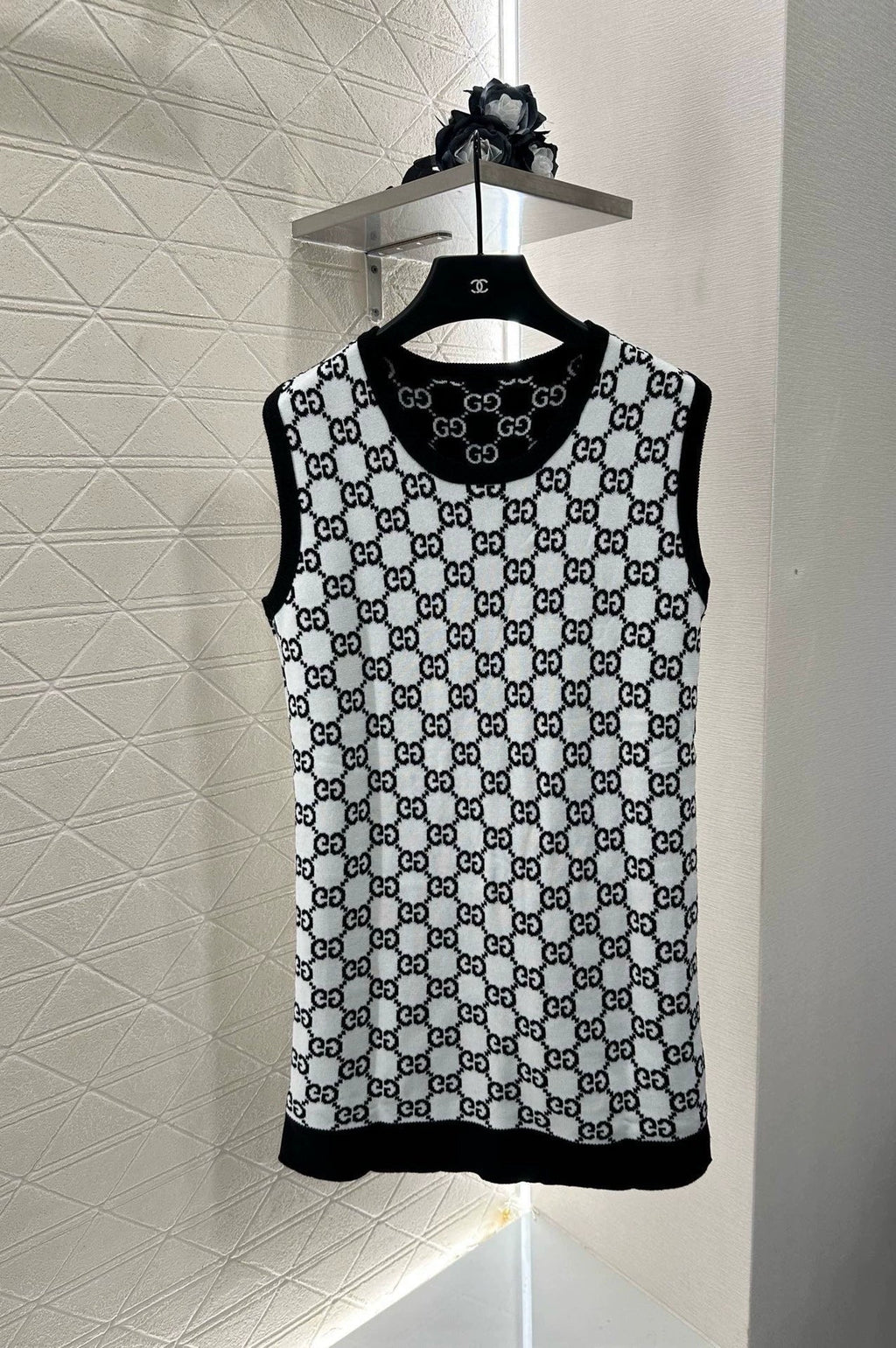 G 25 Reversible jacquard knitted vest dress