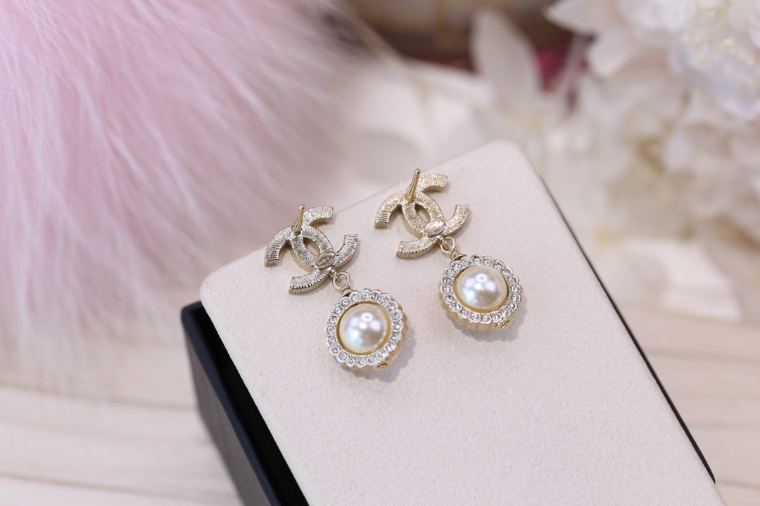 C PEARL SILVER DIAMOND EARRINGS