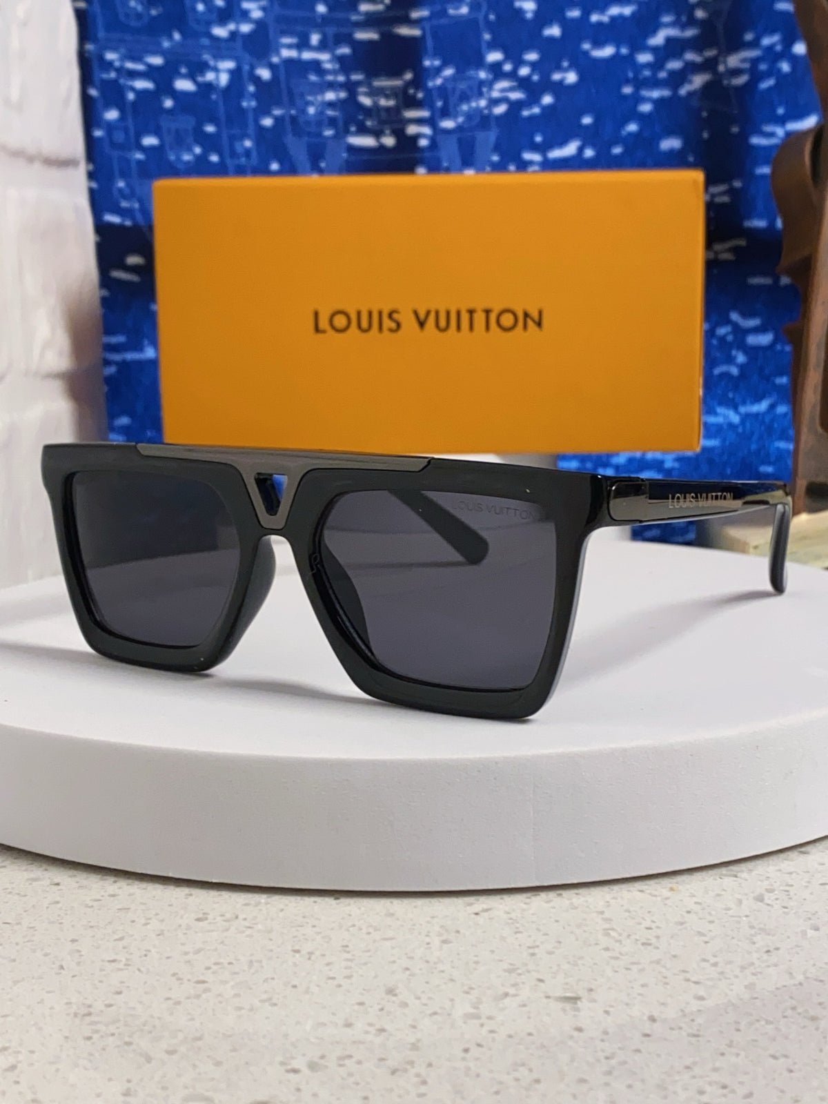 New Korean style personalized wide edge thick frame sunglasses