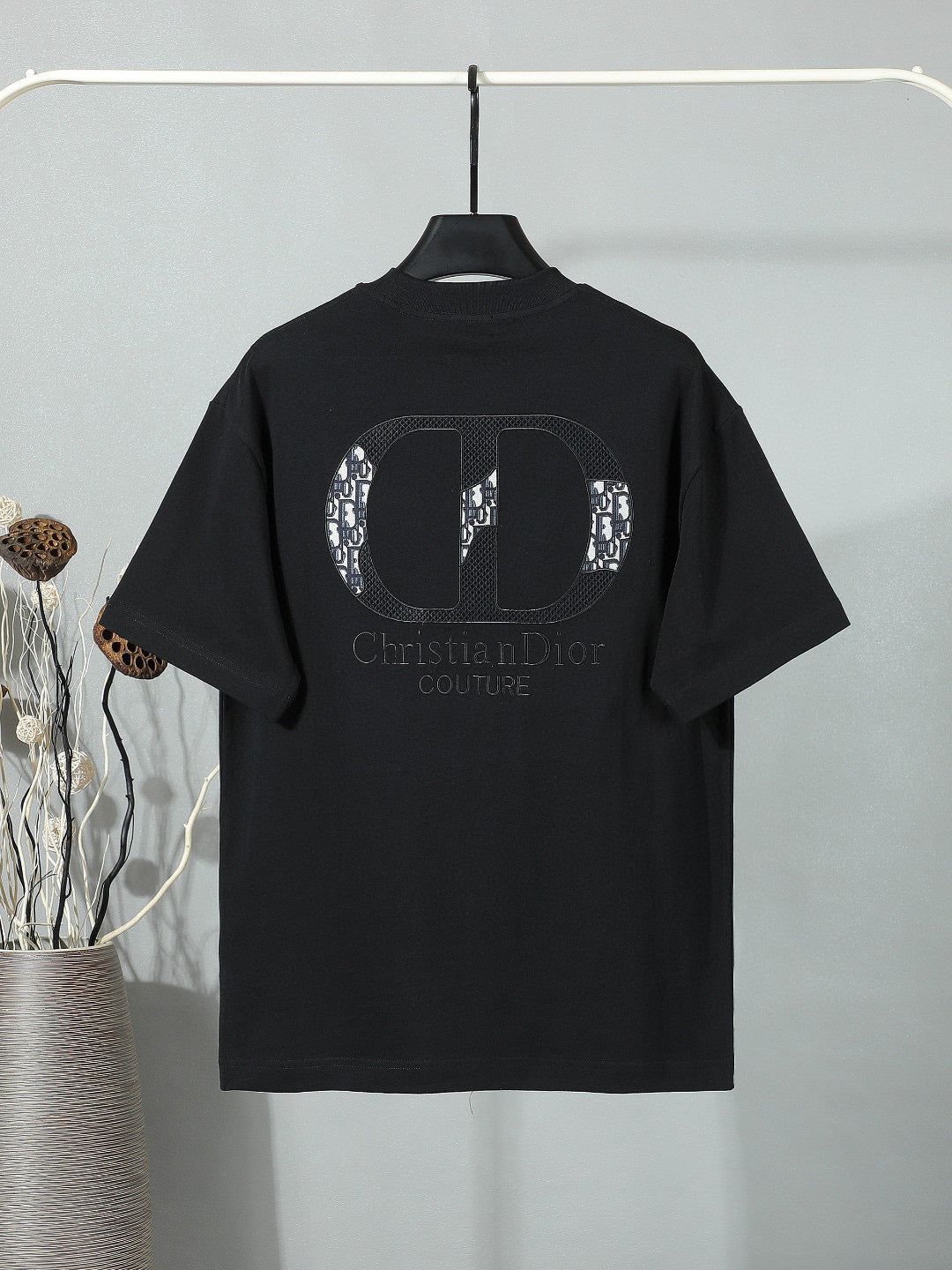 Chest letters 🪡 Embroidery+Simplified Letter Large Logo T-shirt at the Back