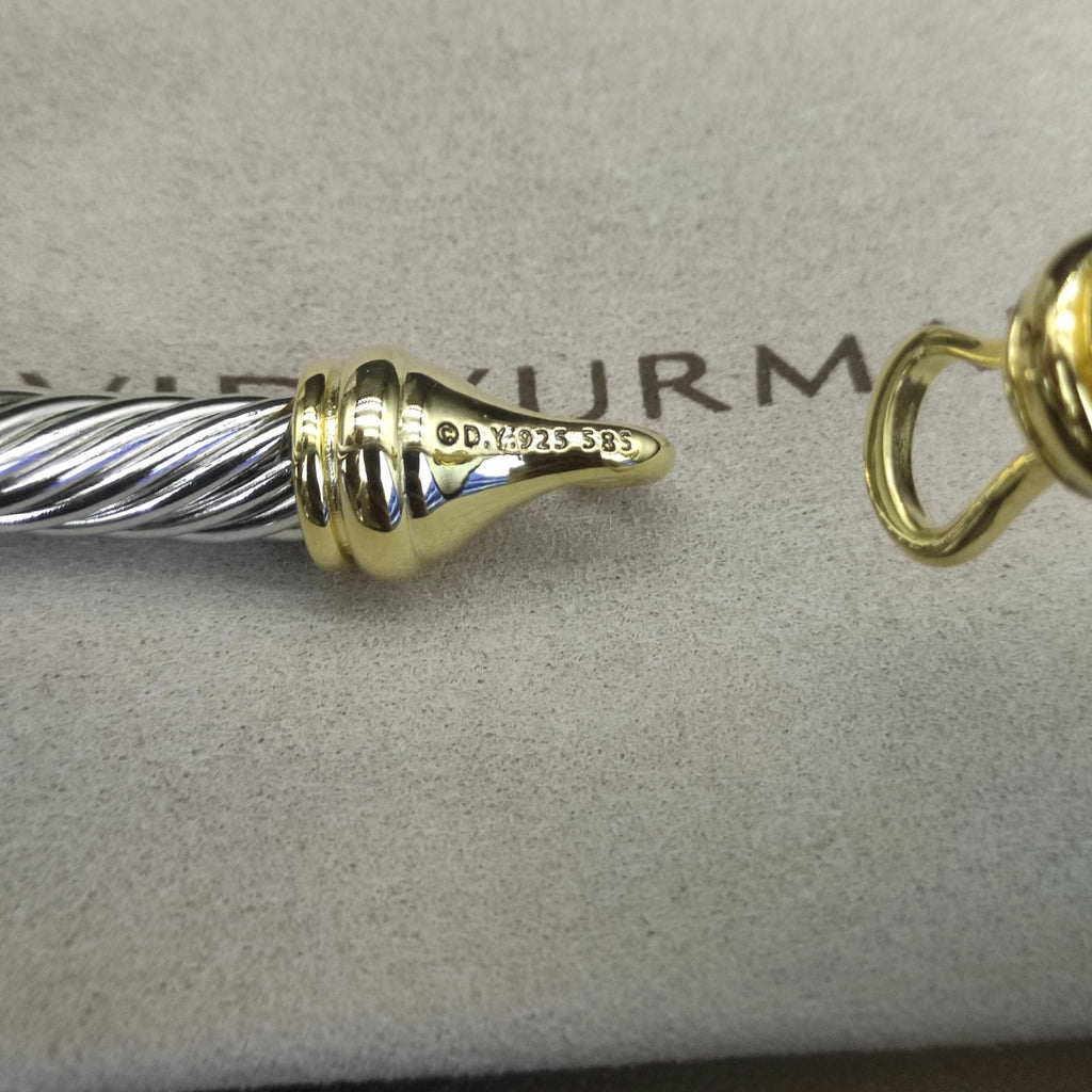 Golden Hook Head Bracelet