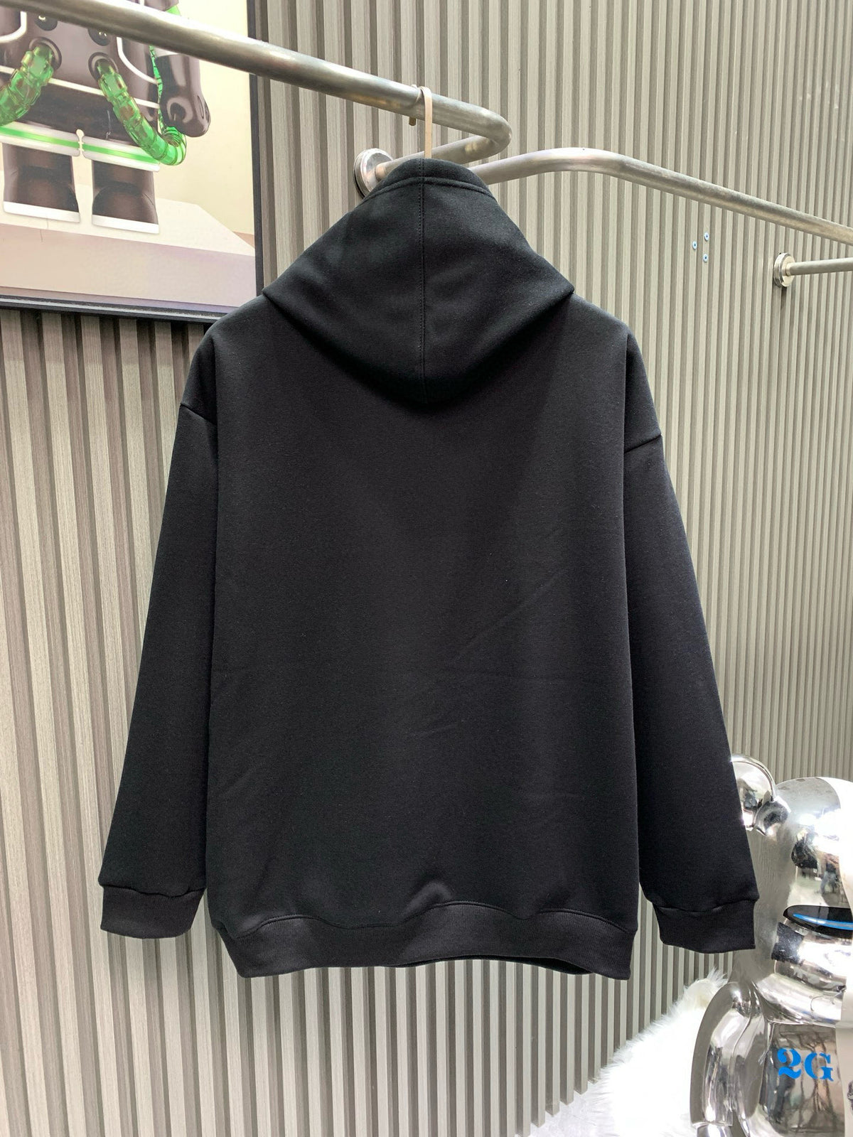 New printed hooded sweatshirt