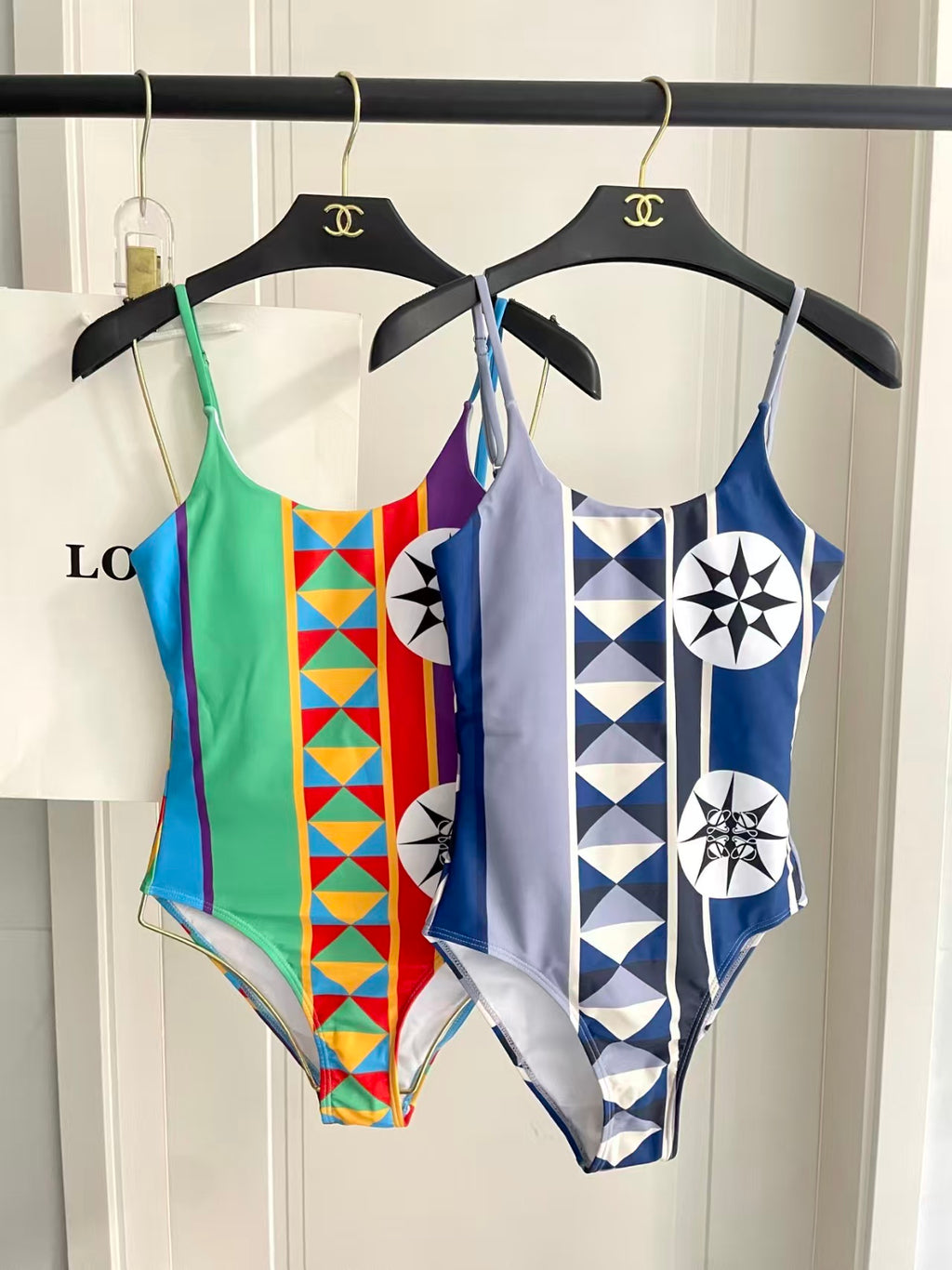 New one-piece printed swimsuit
