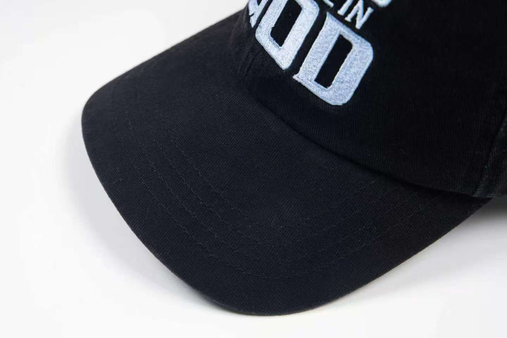 New embroidered letter baseball cap