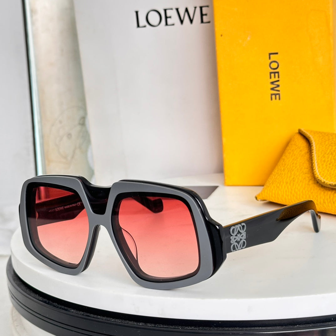 Trendy brand sunglasses