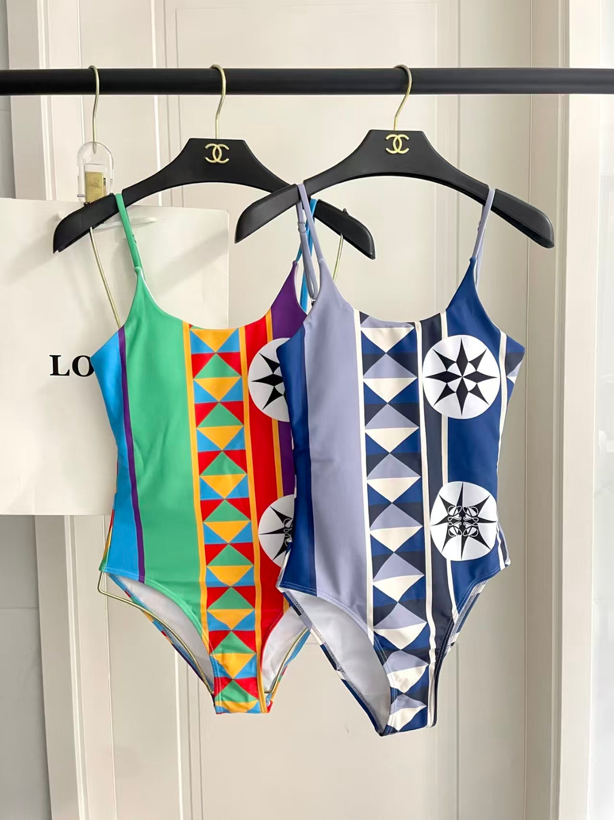 New one-piece printed swimsuit