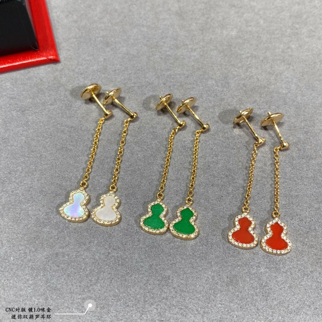 Mini gourd earrings