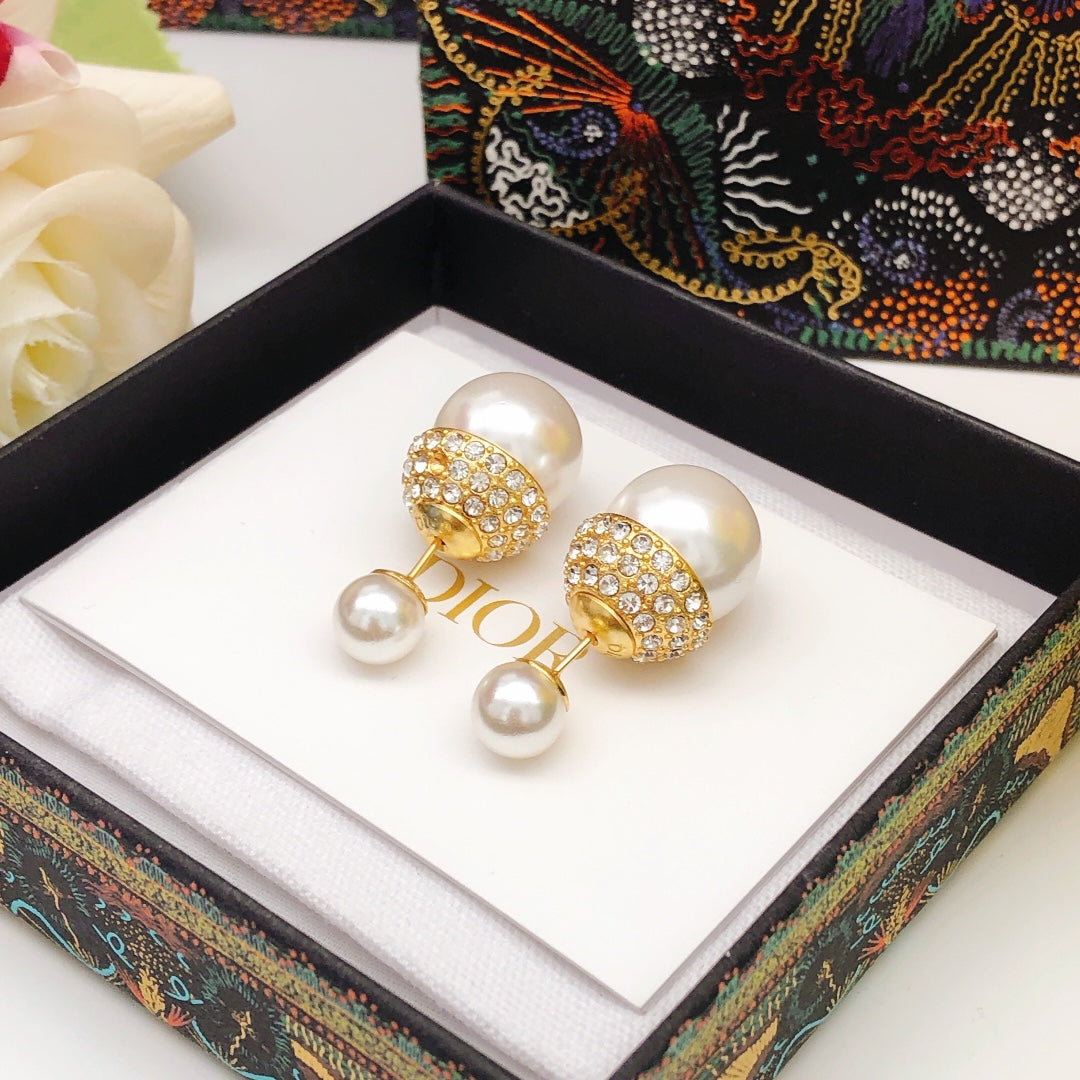 Pearl fruit earrings