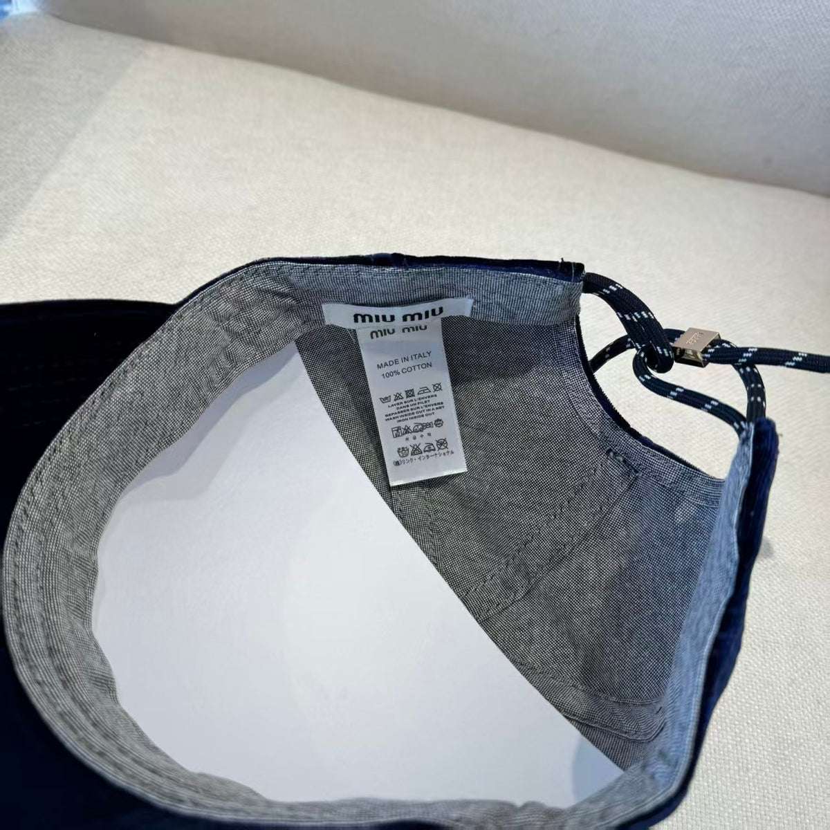 Hot selling embroidered baseball cap